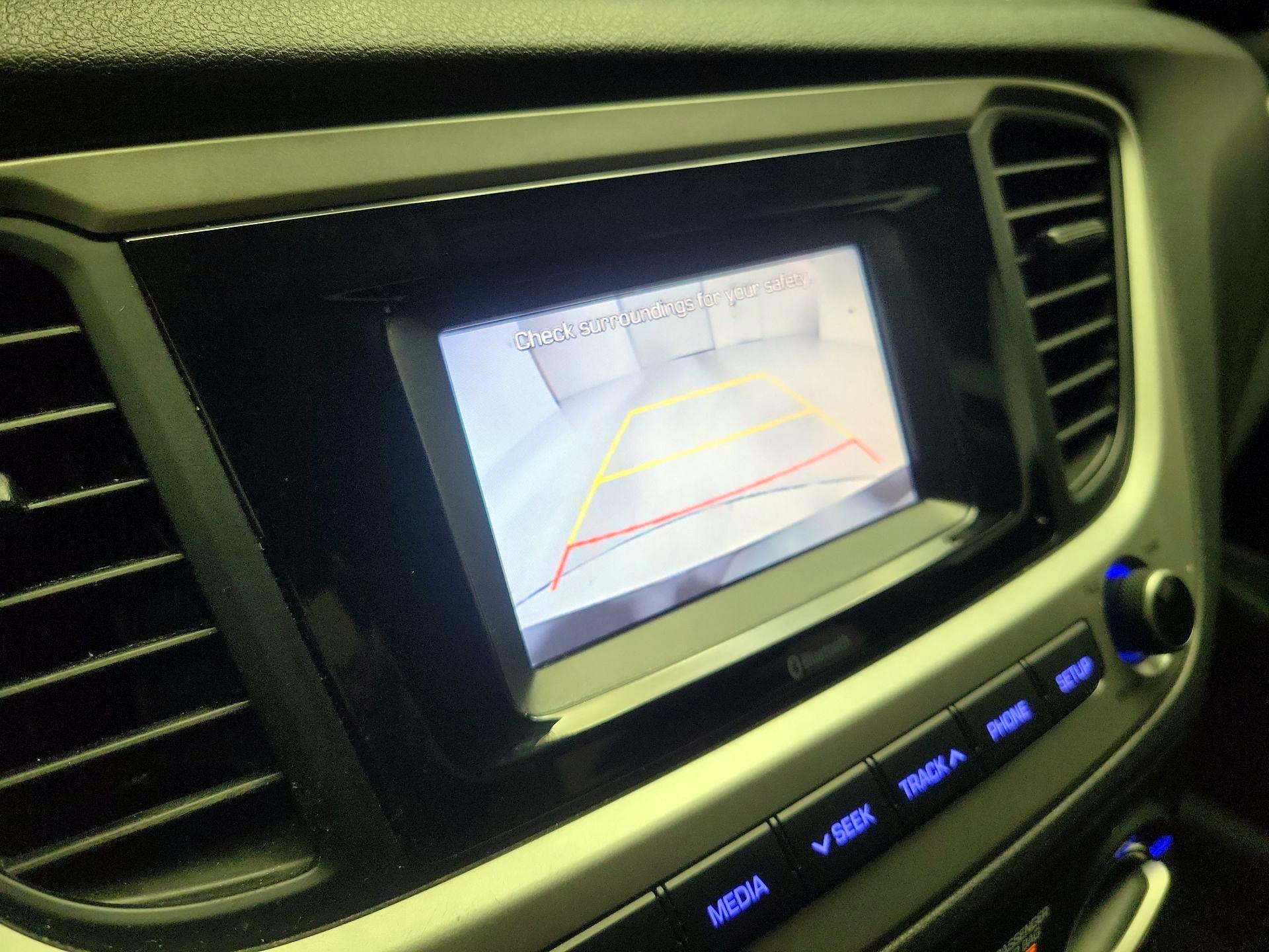 Thumbnail: 2021 Hyundai Accent - 14