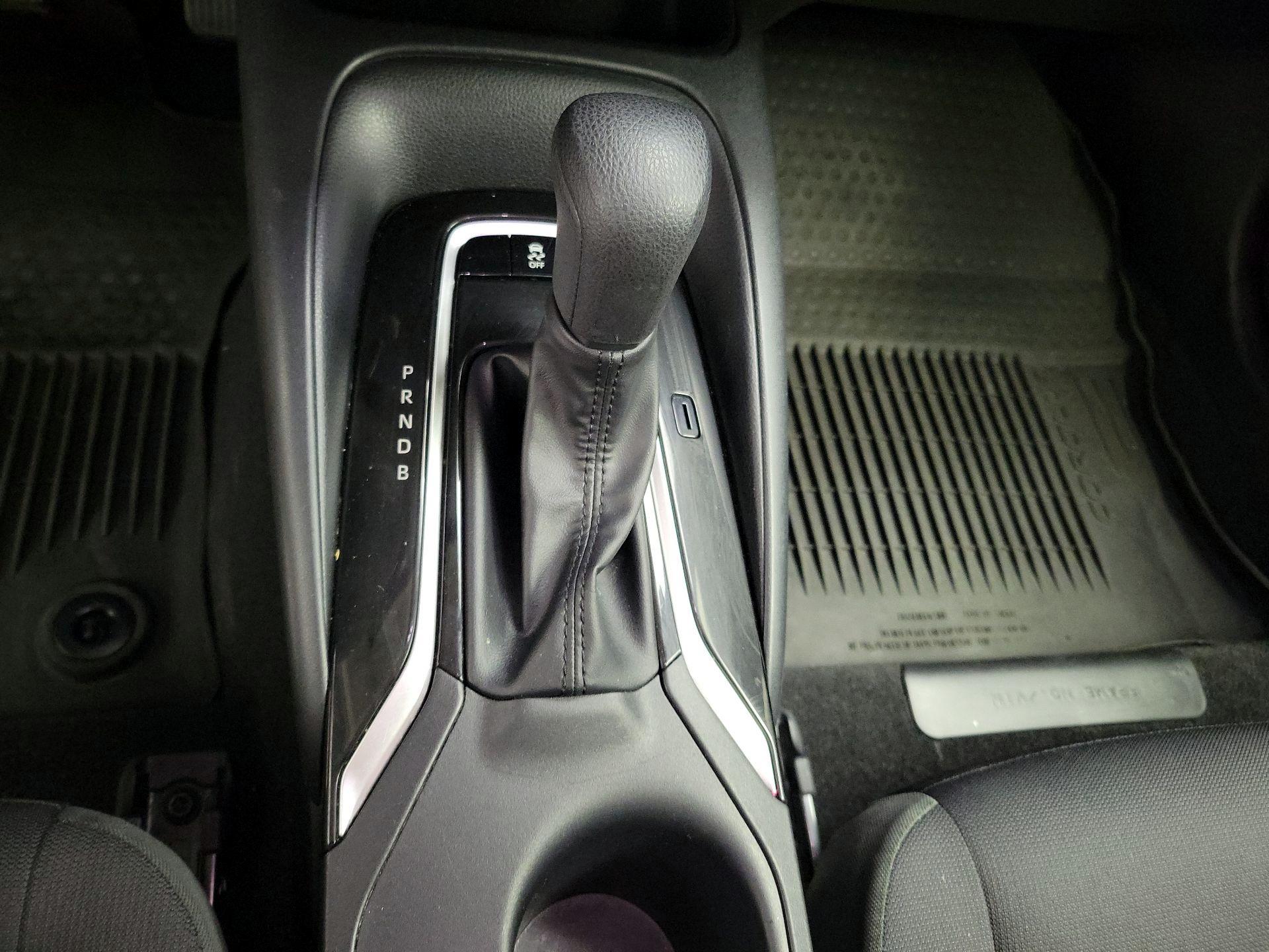 Thumbnail: 2023 Toyota Corolla - 17