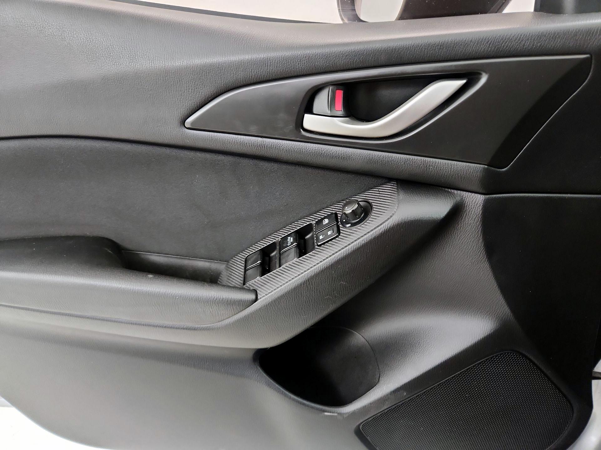 Thumbnail: 2014 Mazda Mazda3 - 12