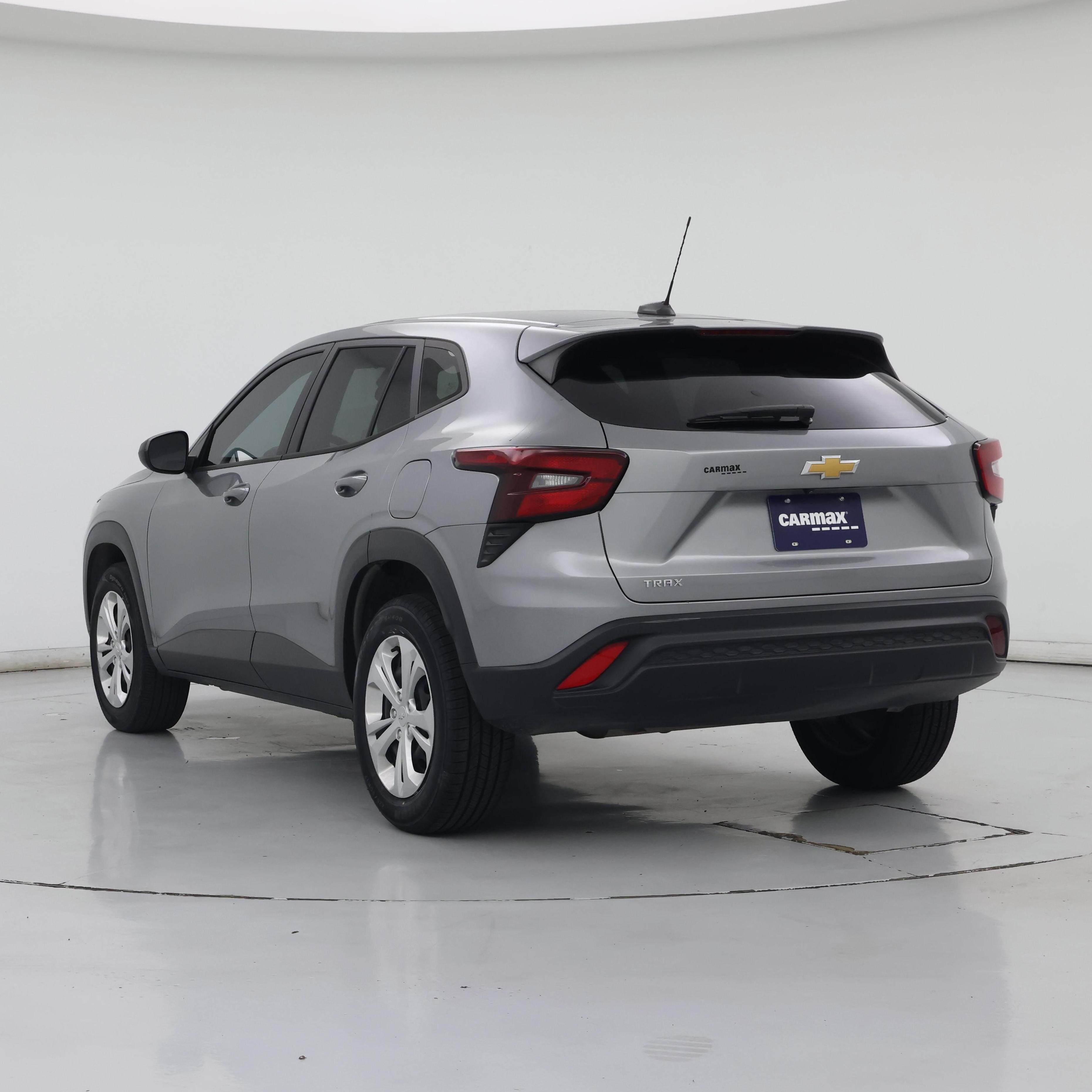 Thumbnail: 2024 Chevrolet Trax - 2