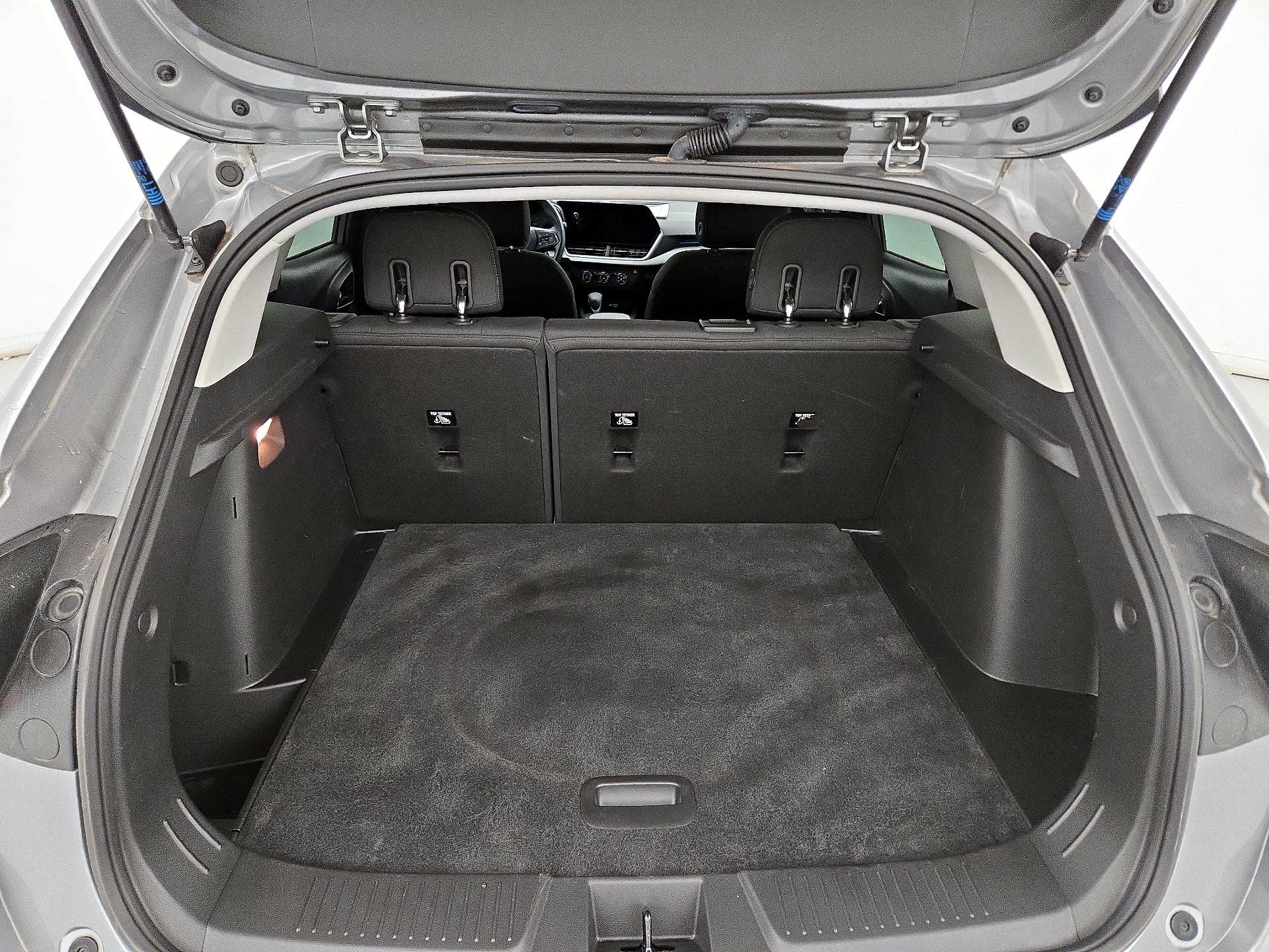 Thumbnail: 2024 Chevrolet Trax - 20