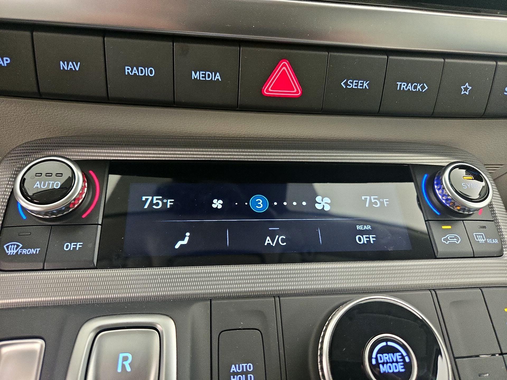 Thumbnail: 2025 Hyundai Palisade - 17