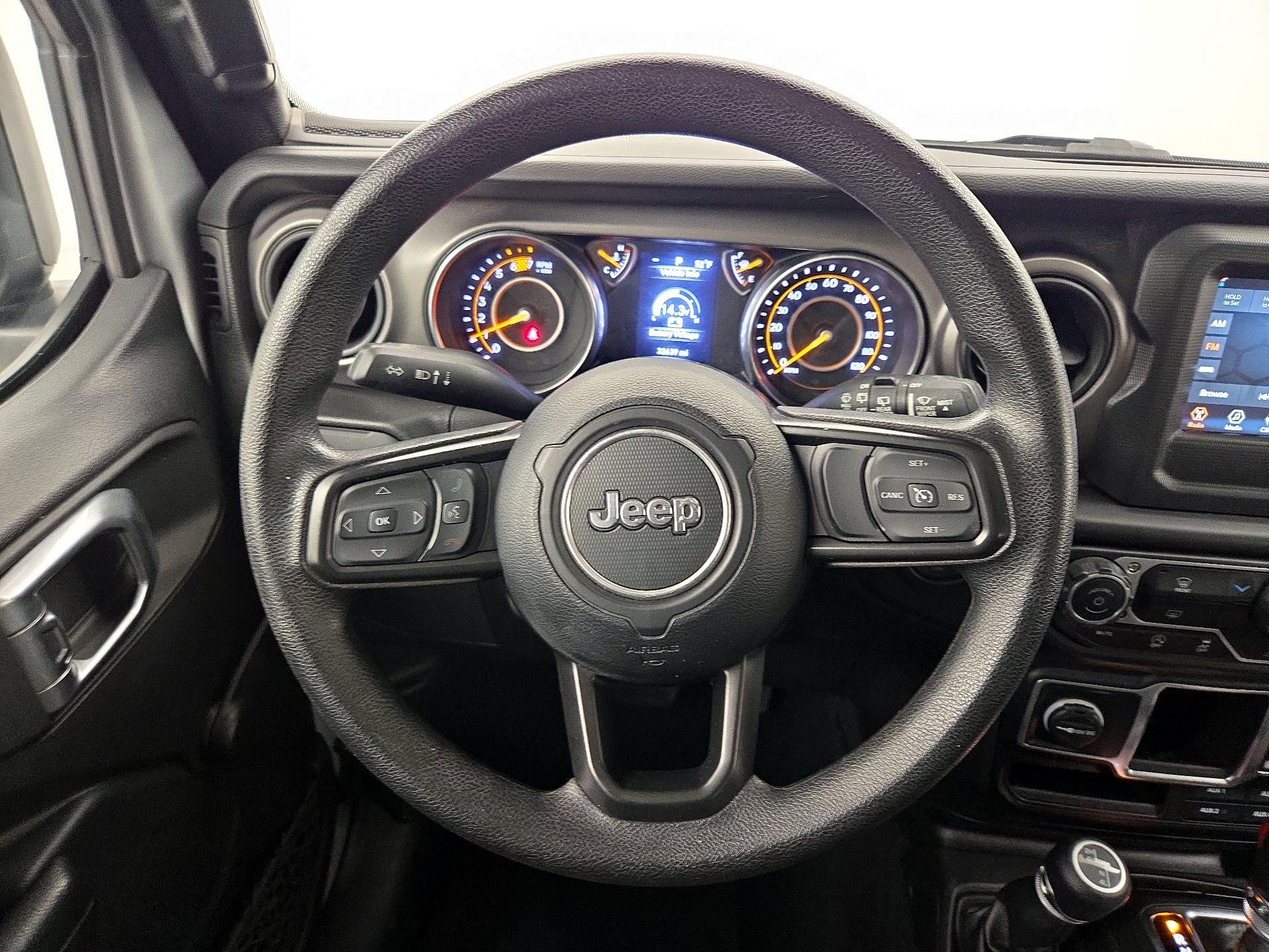 Thumbnail: 2022 Jeep Wrangler - 10