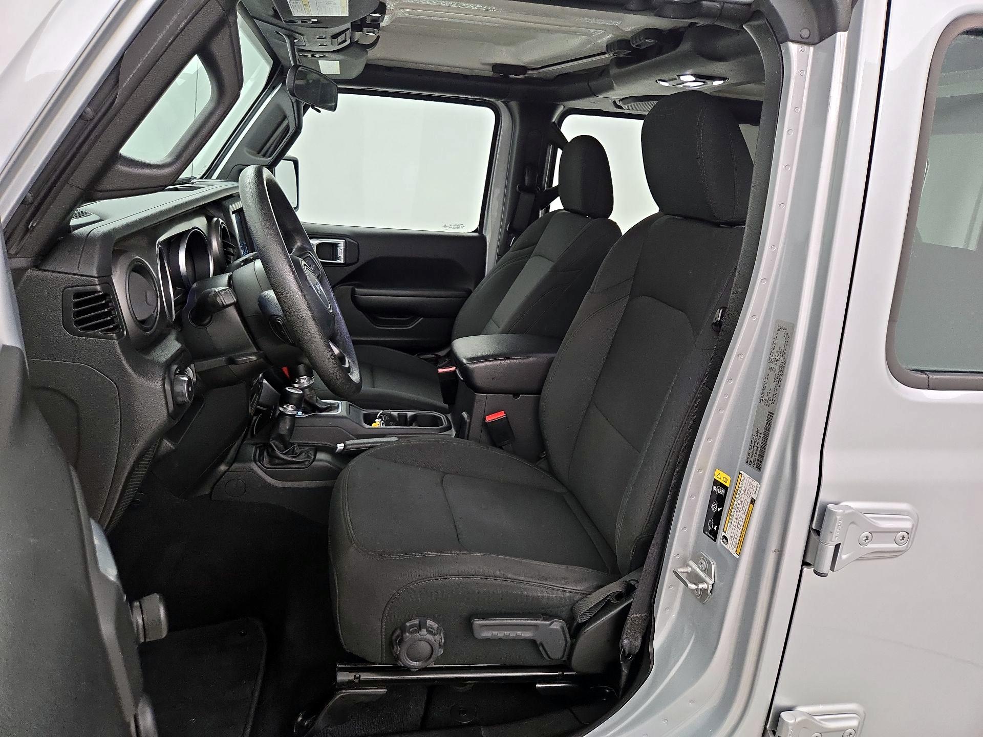 Thumbnail: 2022 Jeep Wrangler - 11