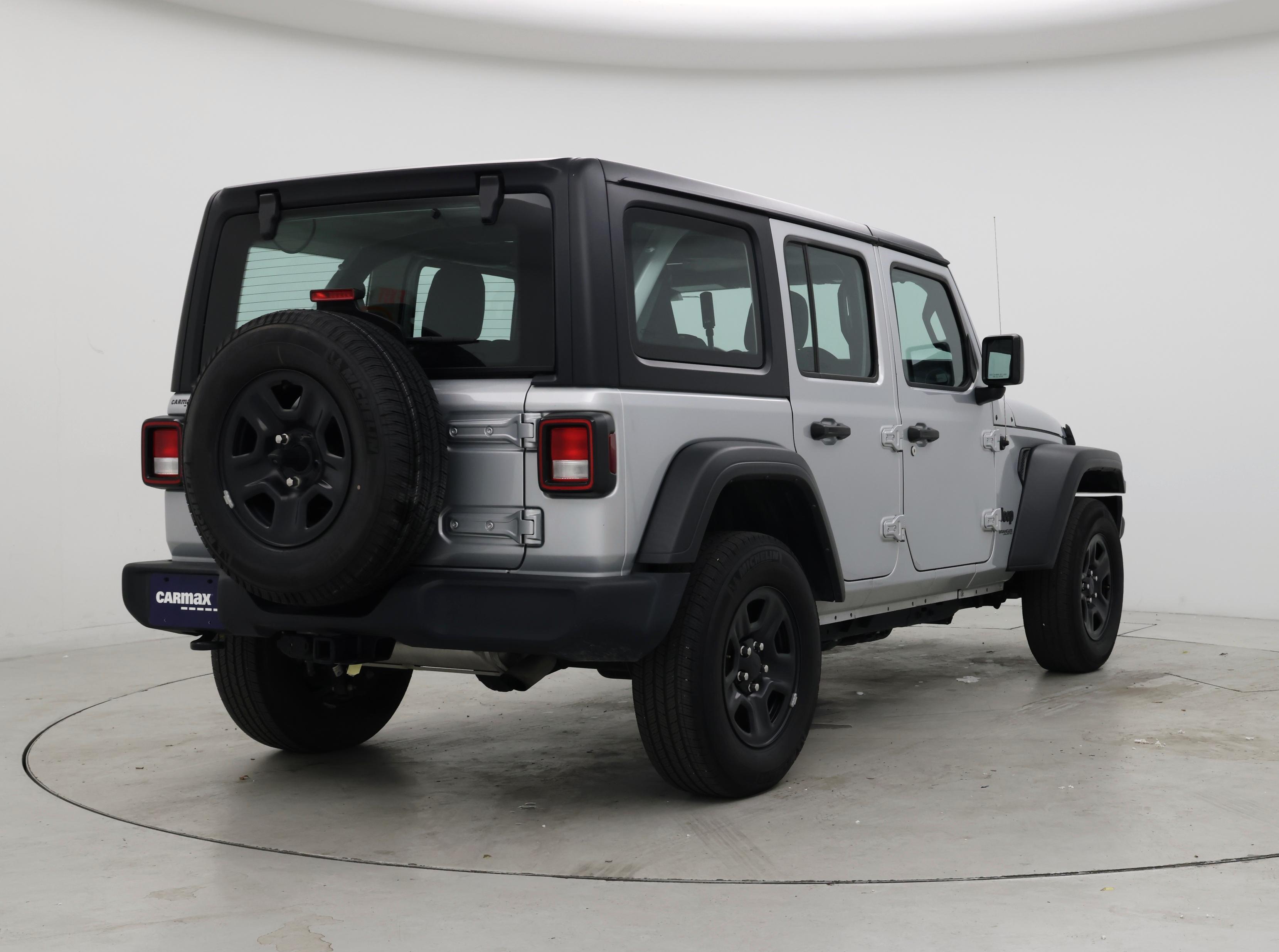 Thumbnail: 2022 Jeep Wrangler - 8