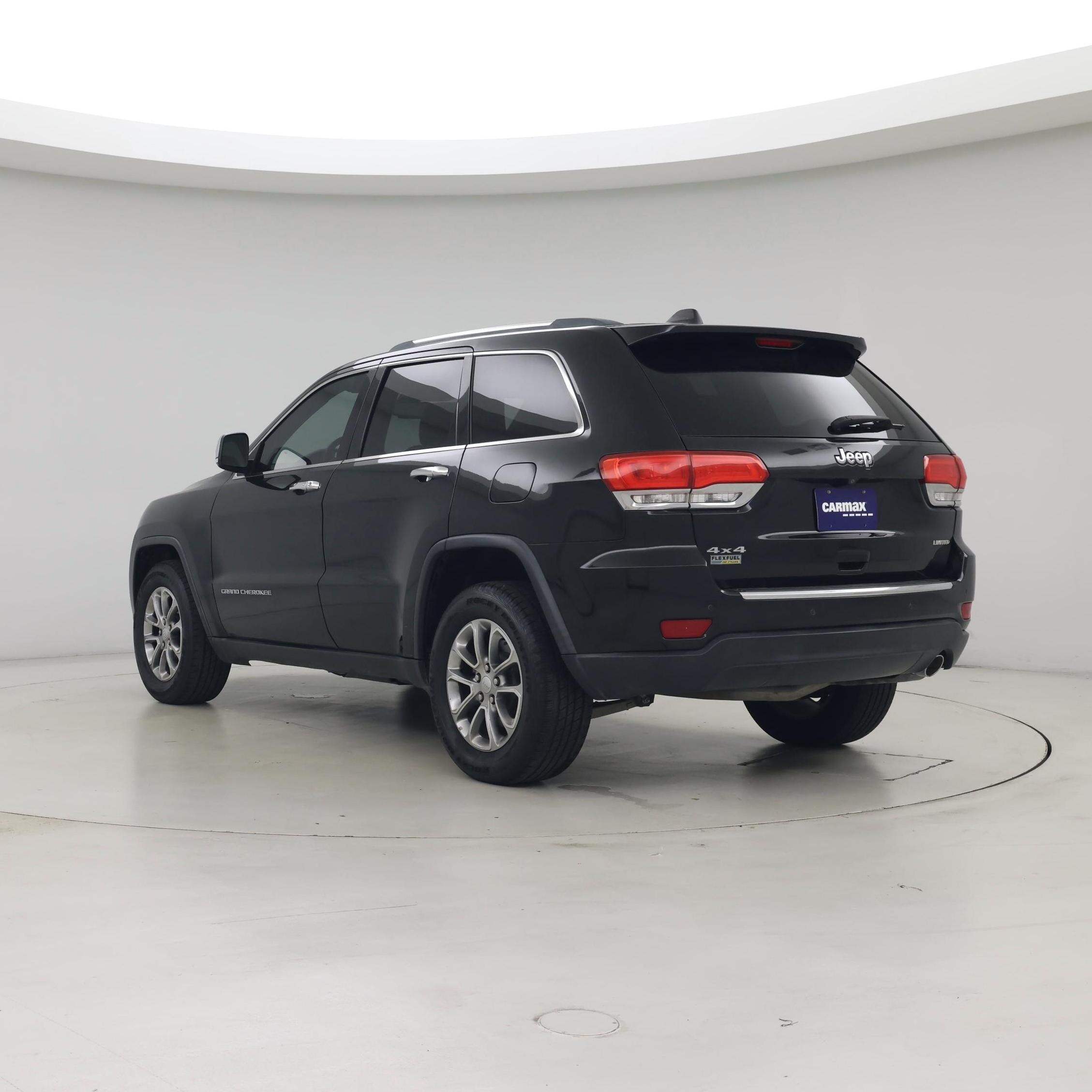 Thumbnail: 2015 Jeep Grand Cherokee - 2