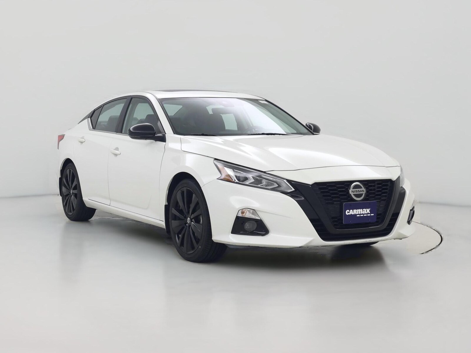 2022 Nissan Altima SR