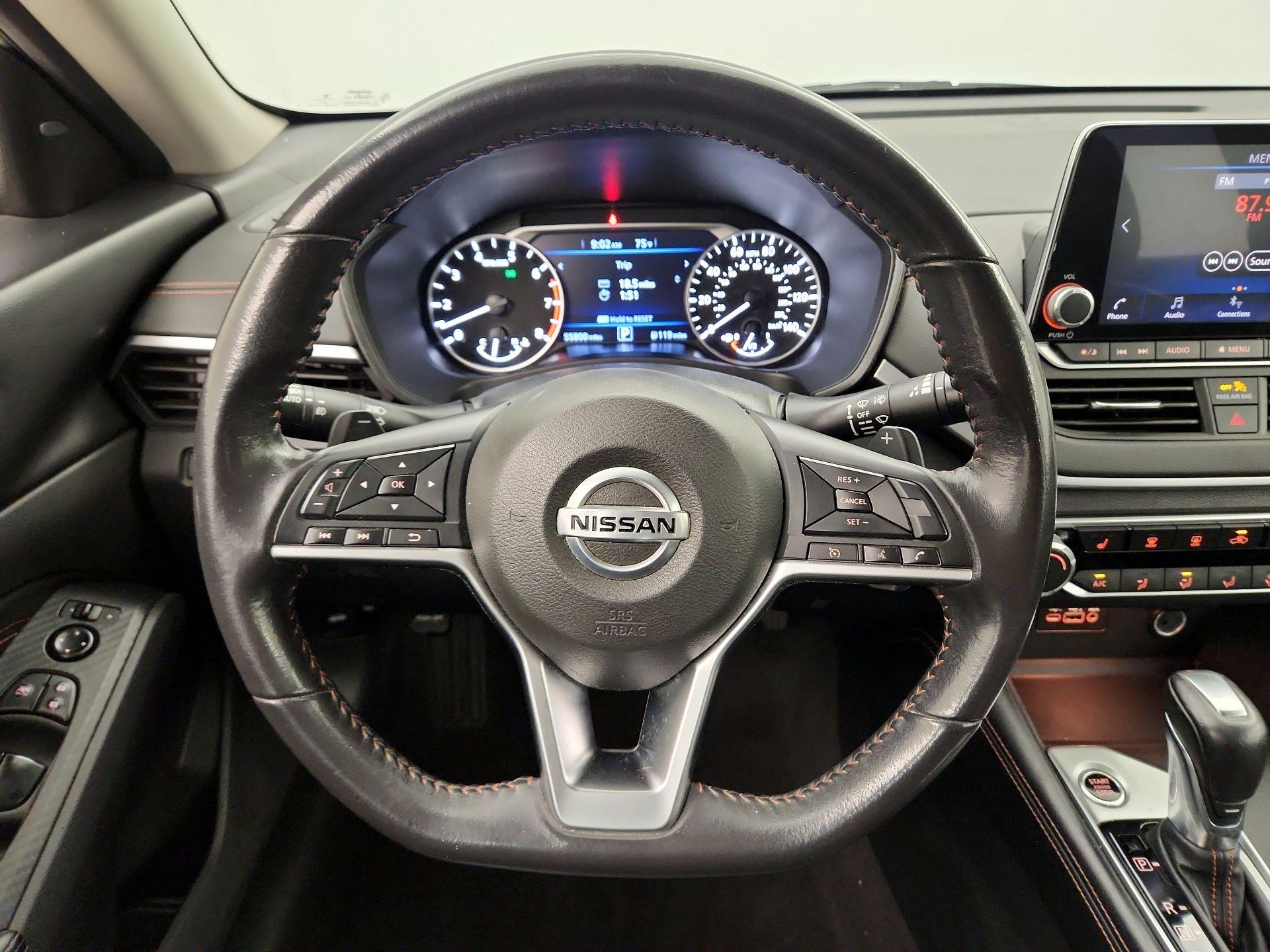 Thumbnail: 2022 Nissan Altima - 10