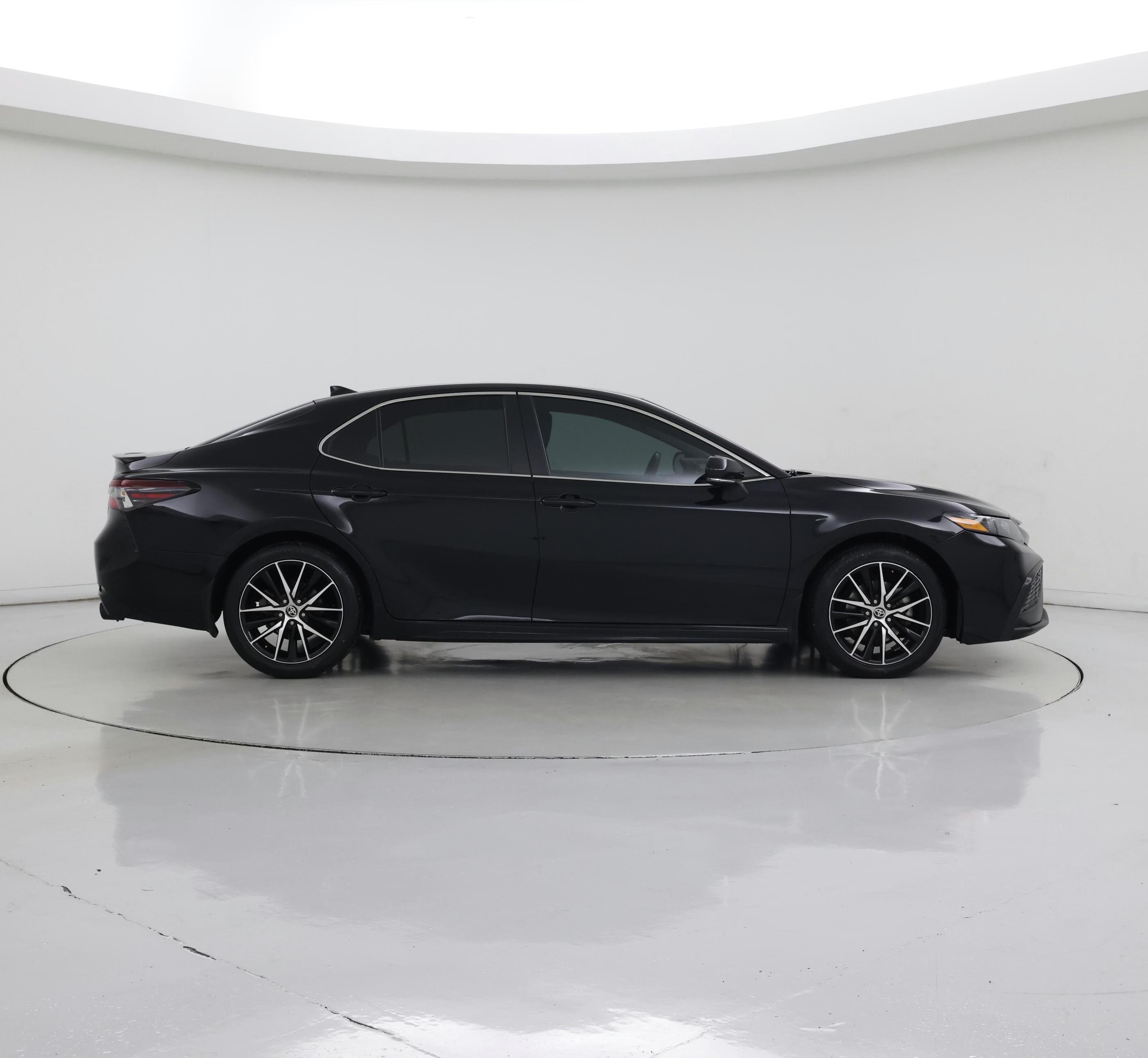 Thumbnail: 2024 Toyota Camry - 7