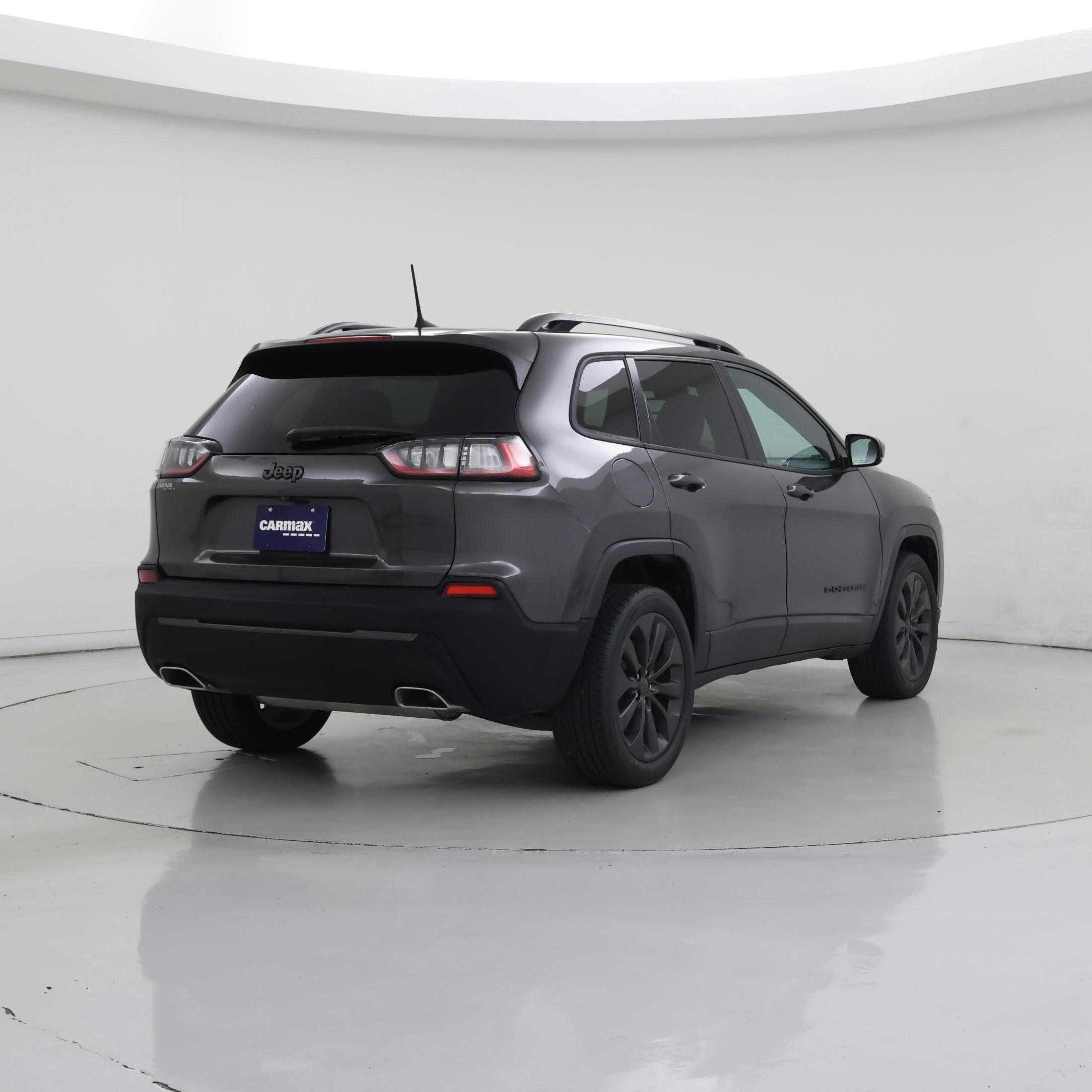 Thumbnail: 2021 Jeep Cherokee - 8