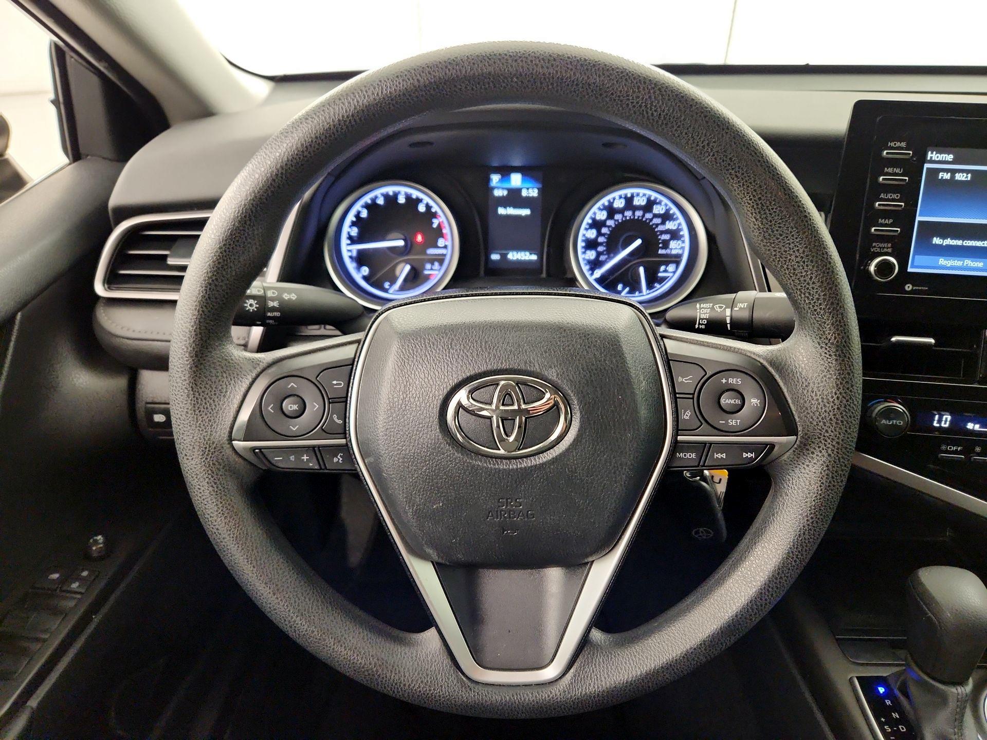 Thumbnail: 2023 Toyota Camry - 10