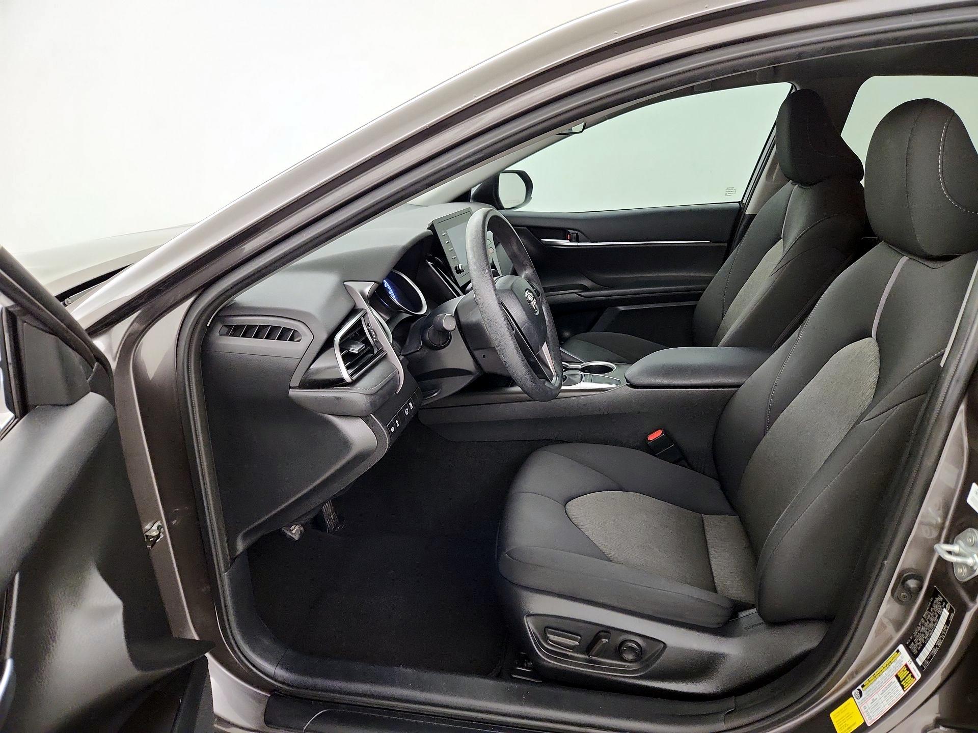 Thumbnail: 2023 Toyota Camry - 11