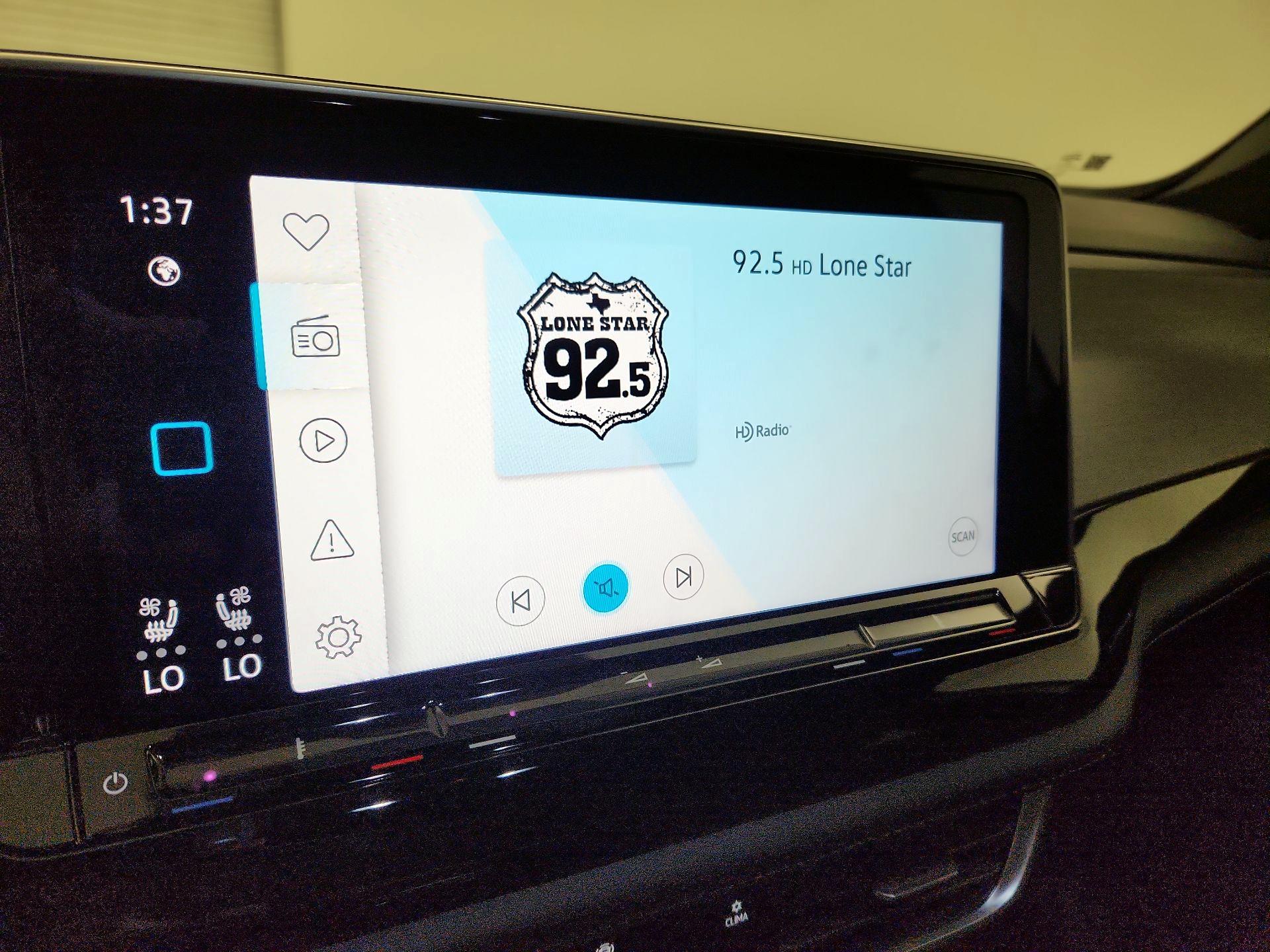 Thumbnail: 2025 Volkswagen Atlas - 15