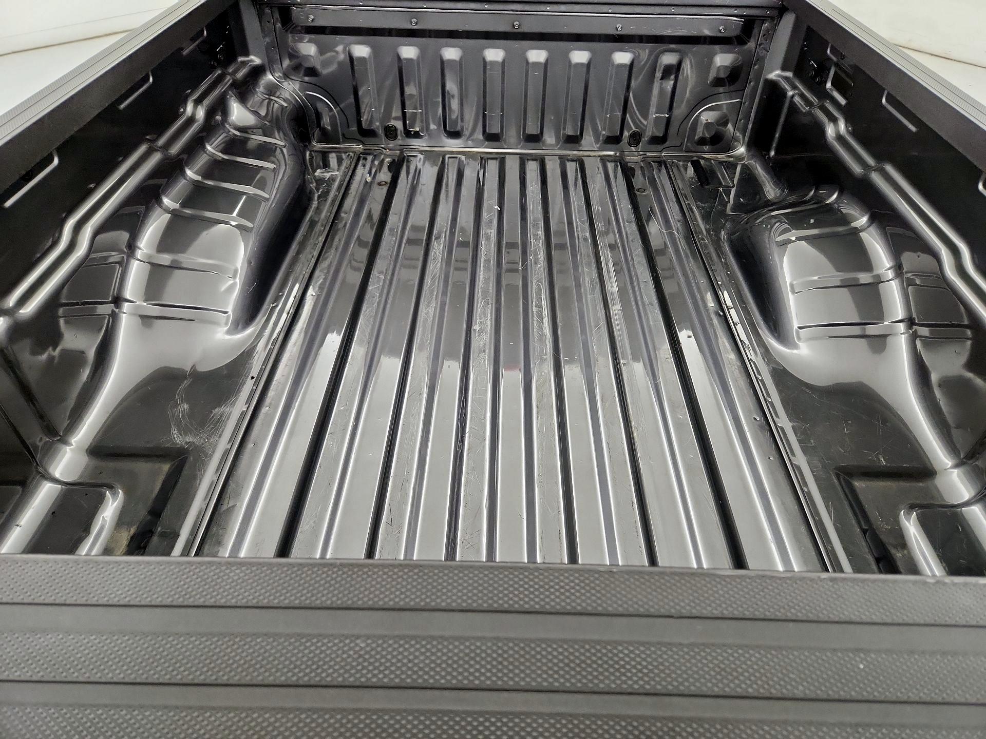 Thumbnail: 2024 Nissan Frontier - 20