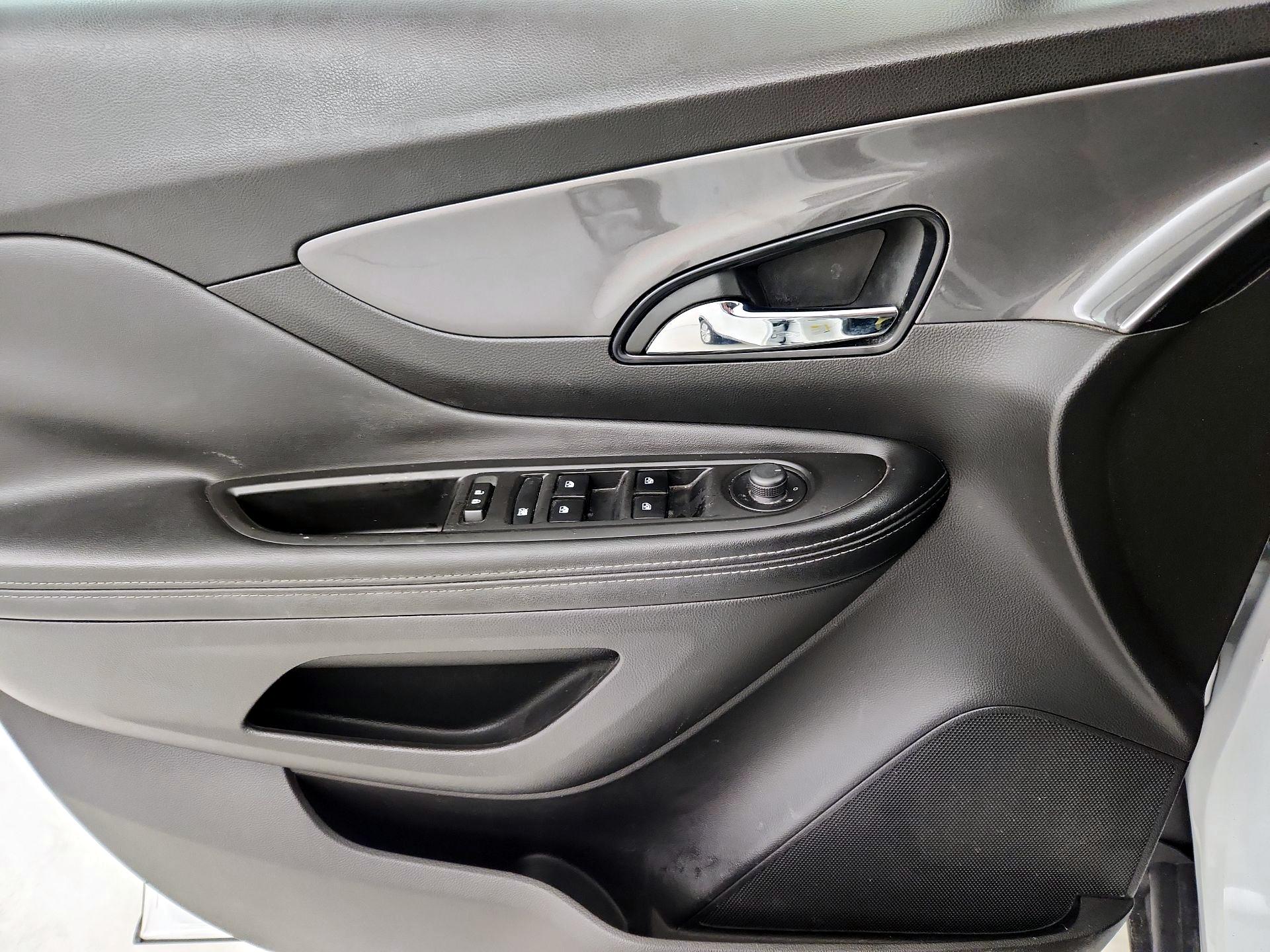 Thumbnail: 2020 Buick Encore - 12