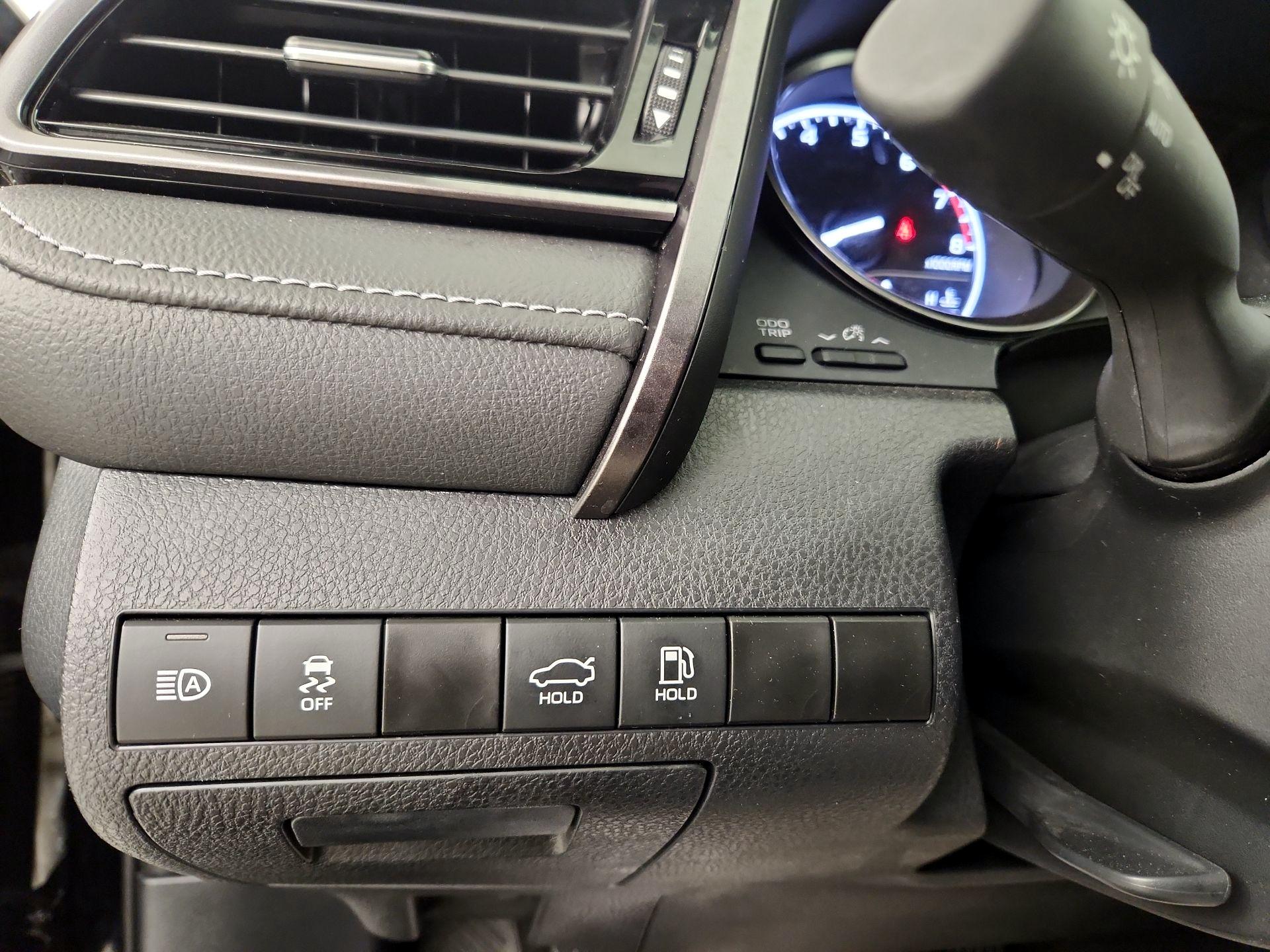 Thumbnail: 2024 Toyota Camry - 13