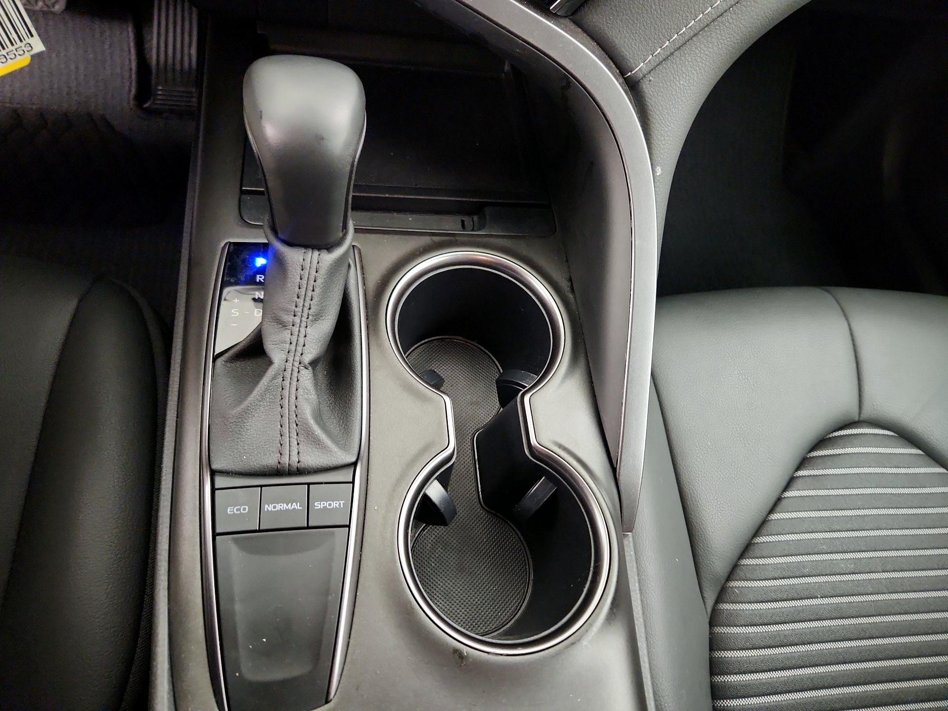 Thumbnail: 2024 Toyota Camry - 17