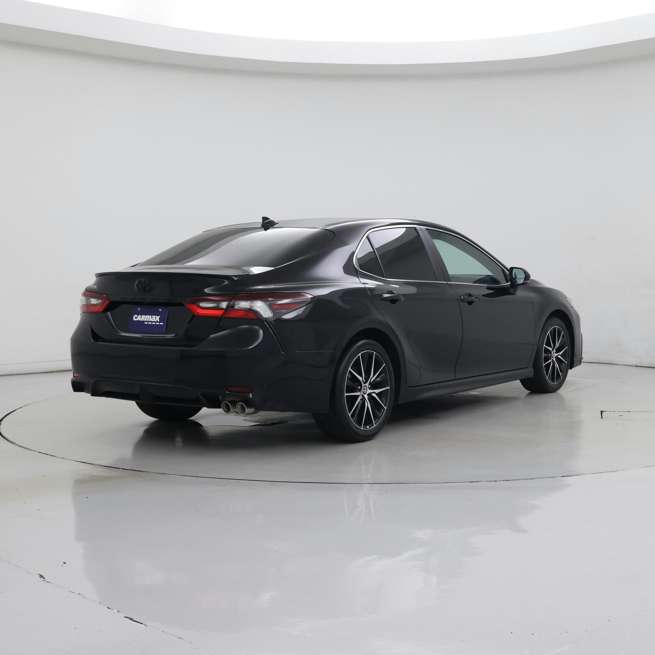 Thumbnail: 2024 Toyota Camry - 8