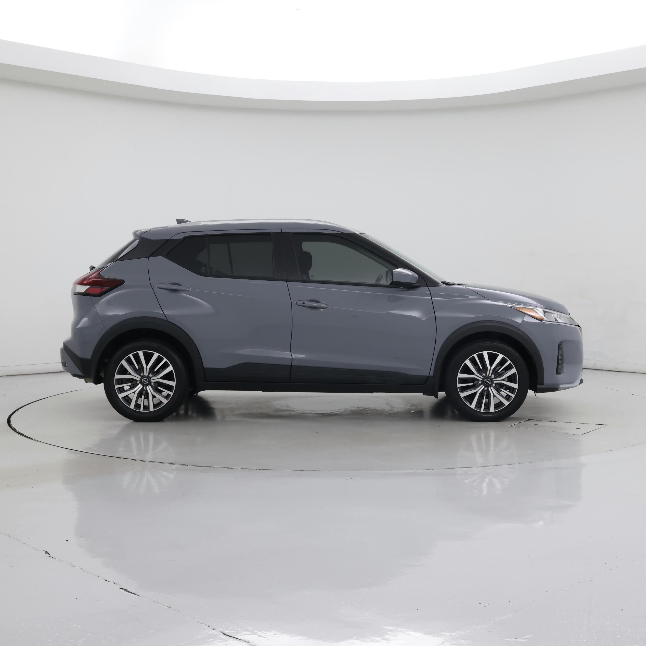 Thumbnail: 2023 Nissan Kicks - 7