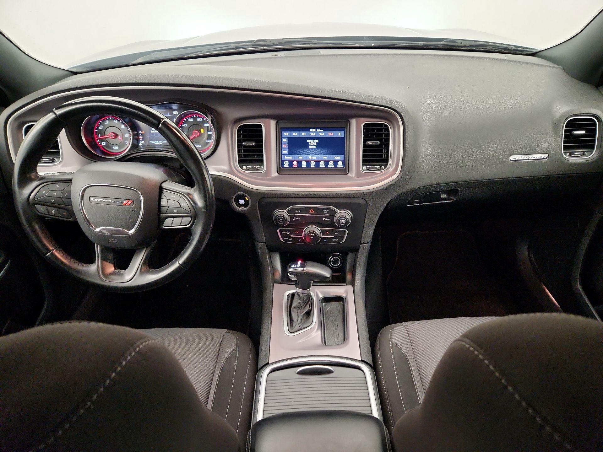 Thumbnail: 2022 Dodge Charger - 9