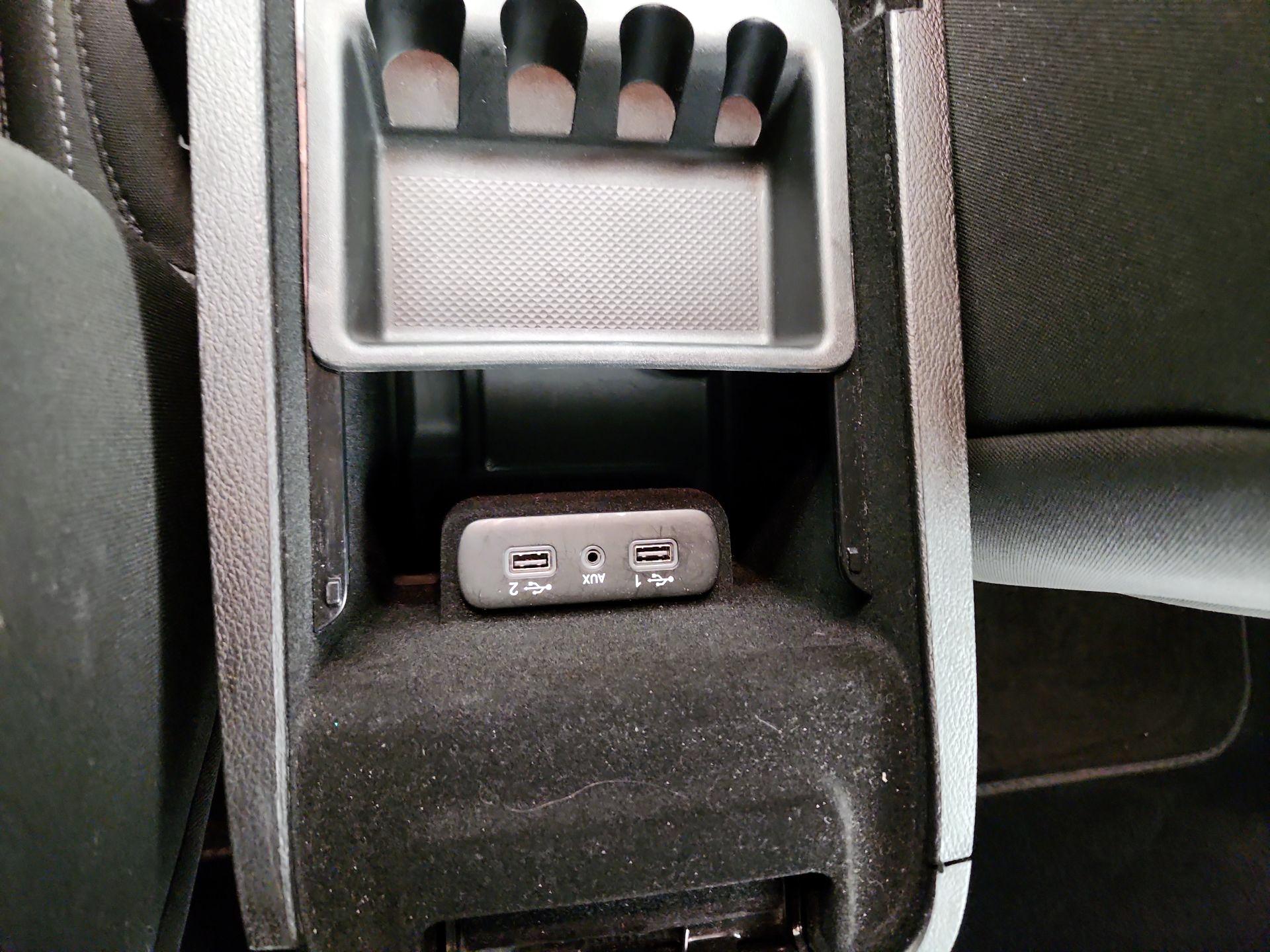 Thumbnail: 2022 Dodge Charger - 18