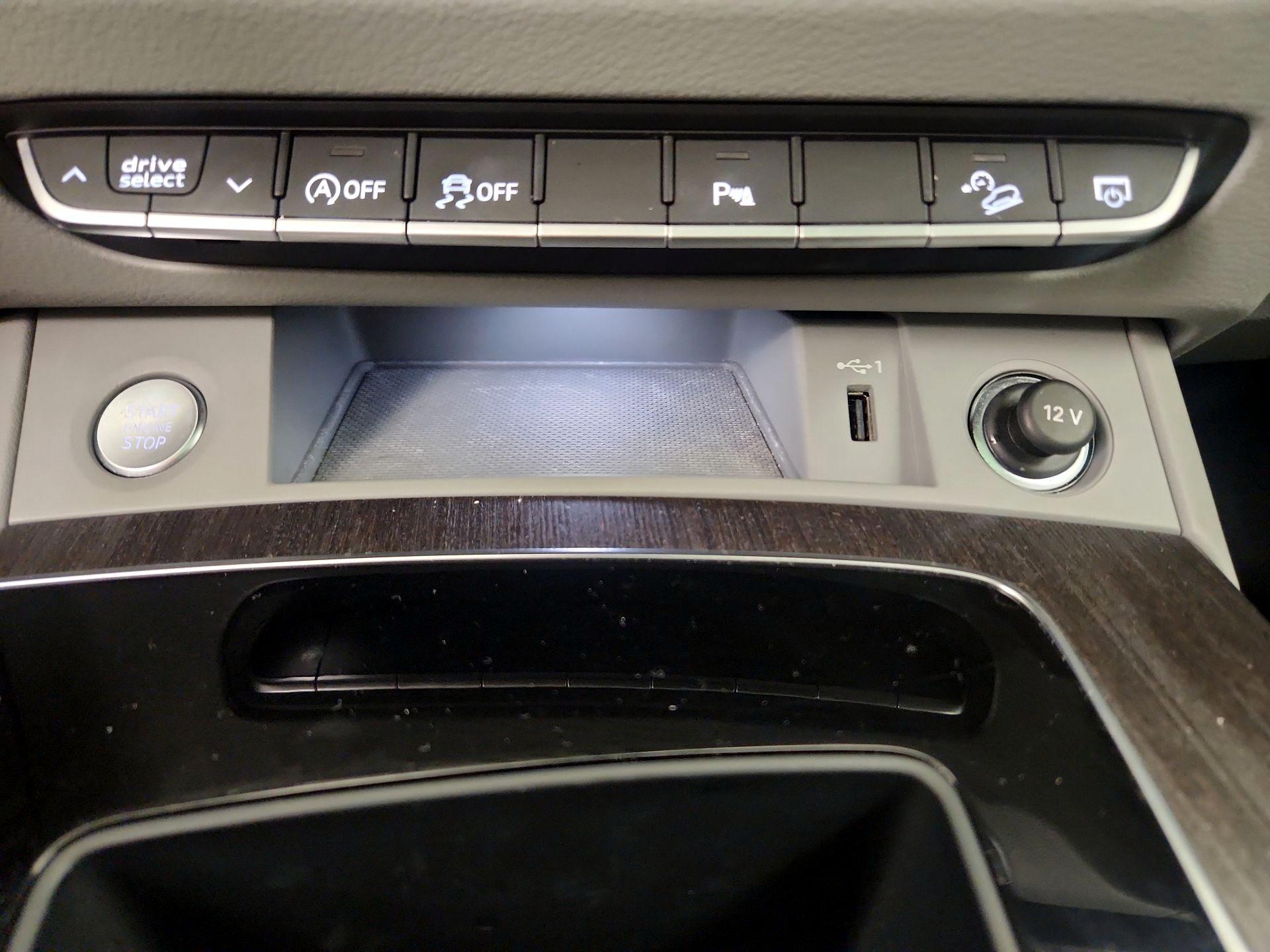 Thumbnail: 2022 Audi Q5 - 18