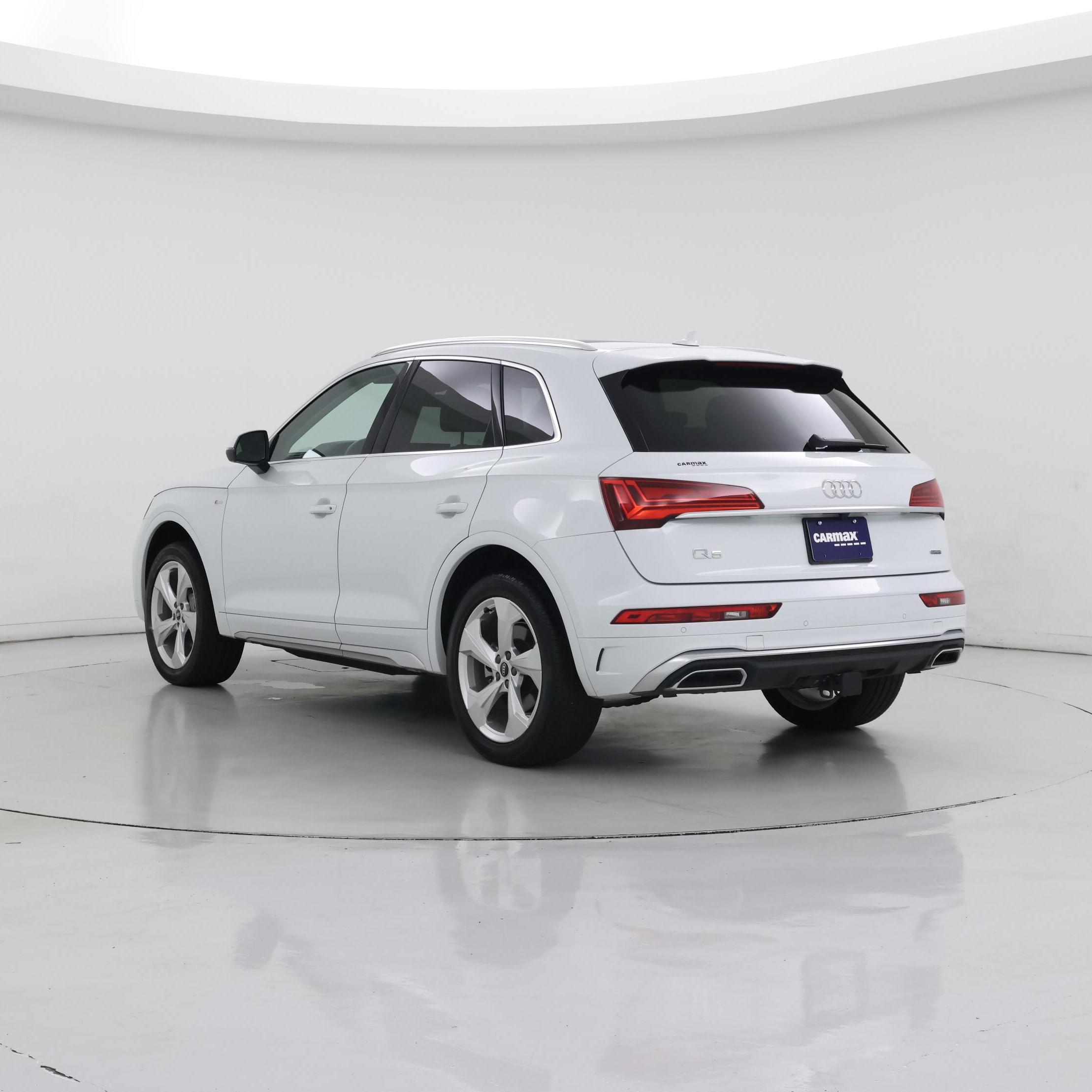 Thumbnail: 2022 Audi Q5 - 2