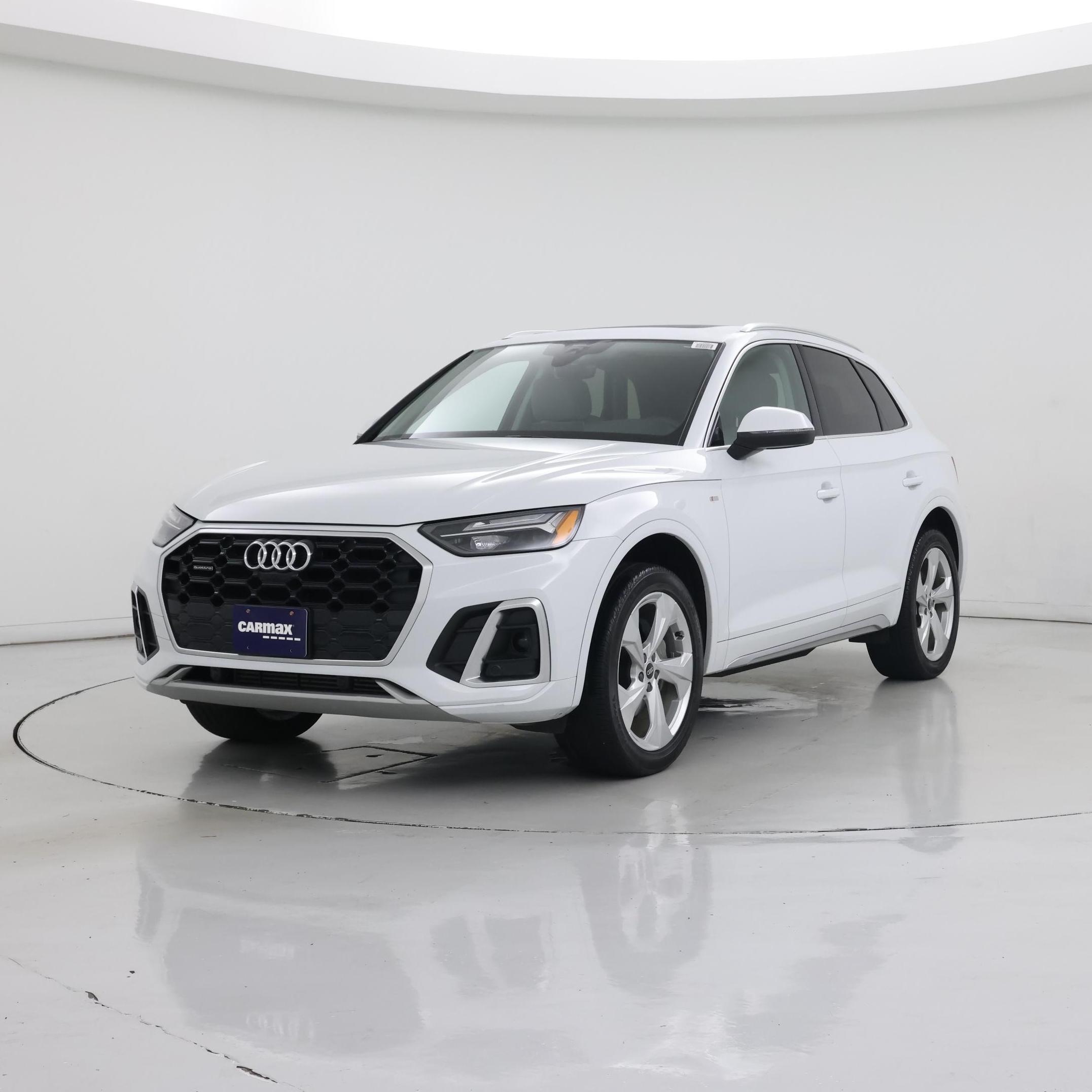 Thumbnail: 2022 Audi Q5 - 4
