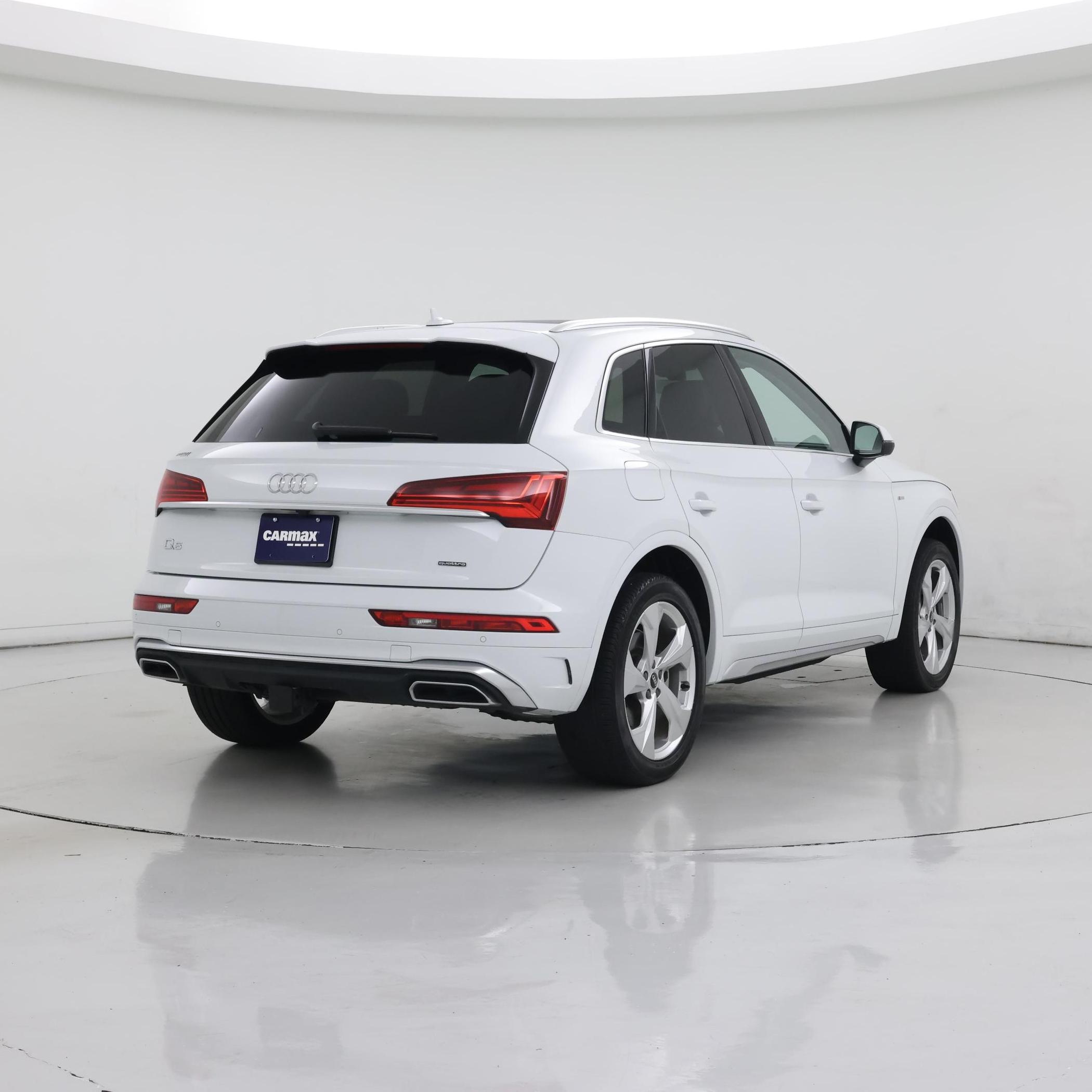 Thumbnail: 2022 Audi Q5 - 8