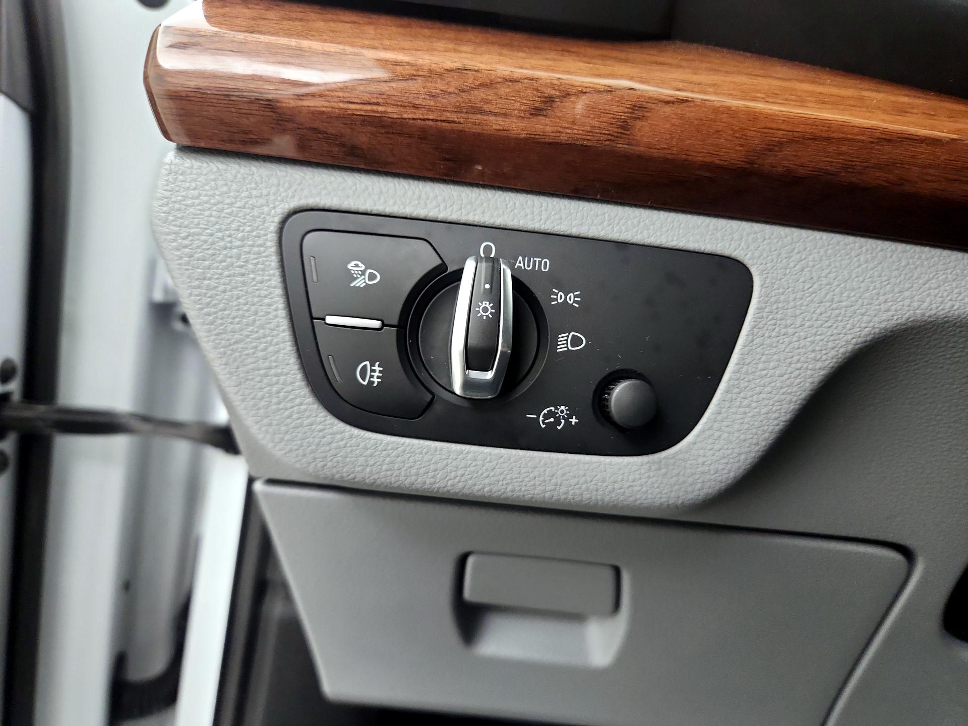 Thumbnail: 2023 Audi Q5 - 13