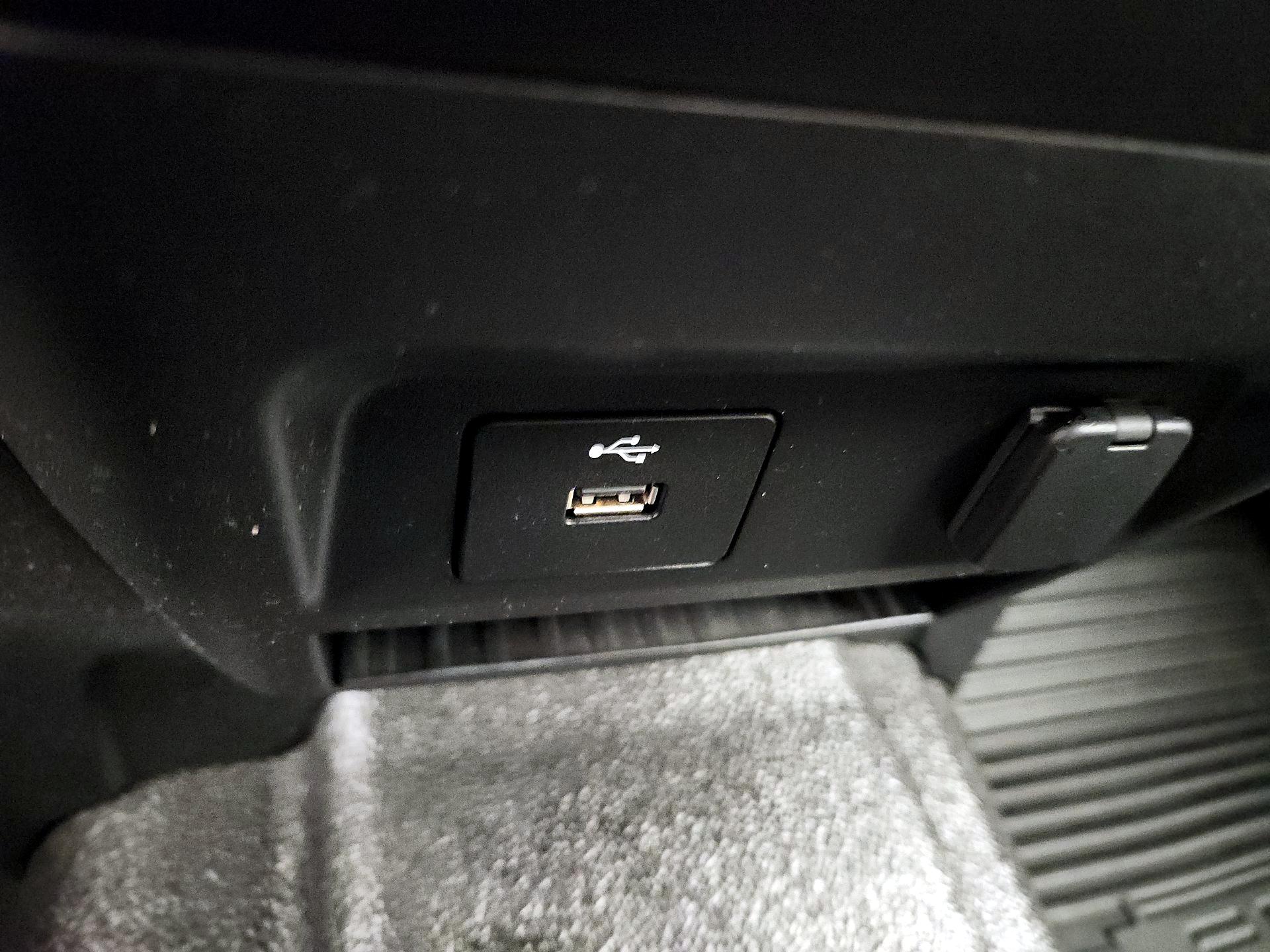 Thumbnail: 2020 Ford F-250 - 18