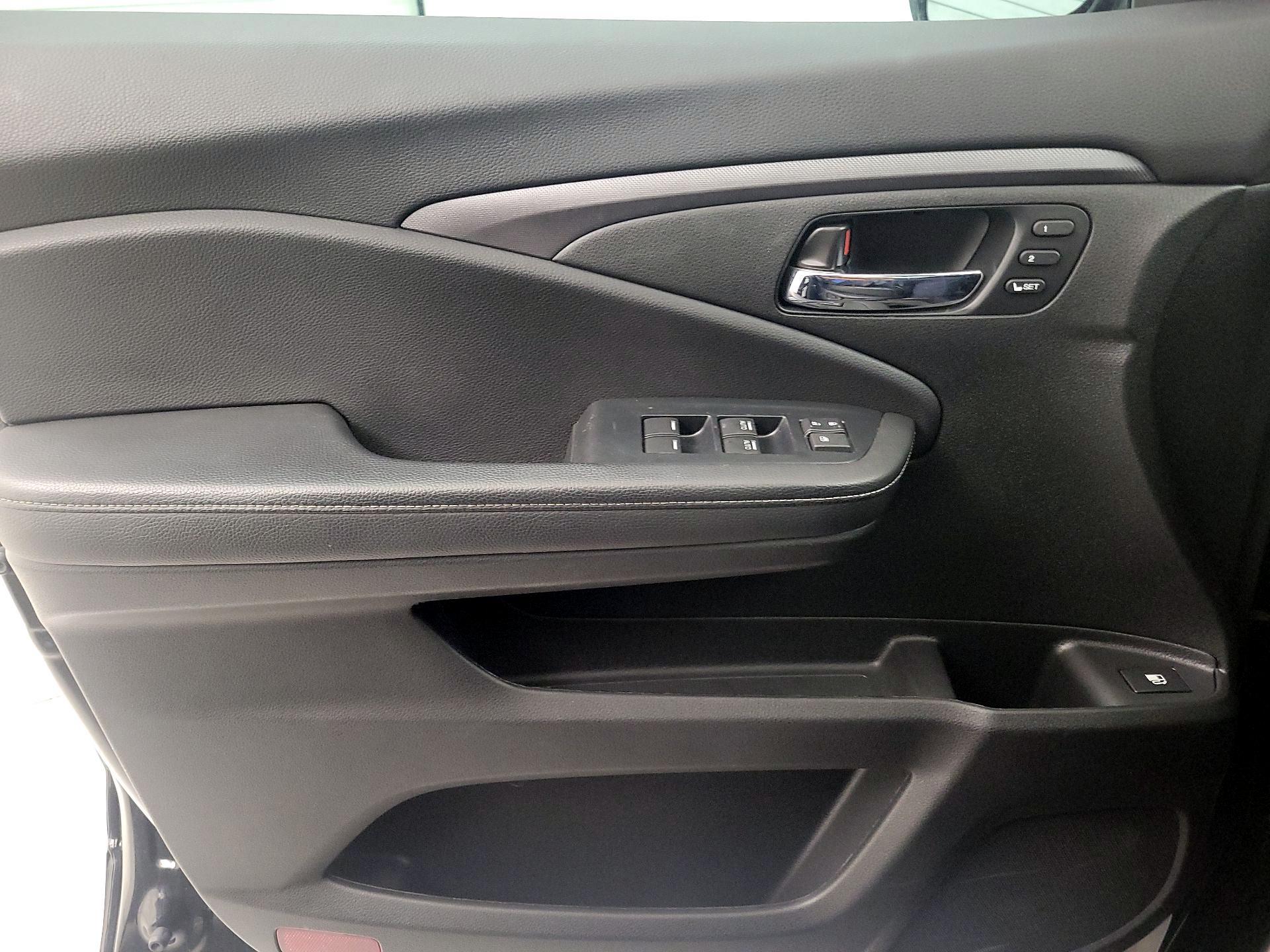 Thumbnail: 2023 Honda Ridgeline - 12