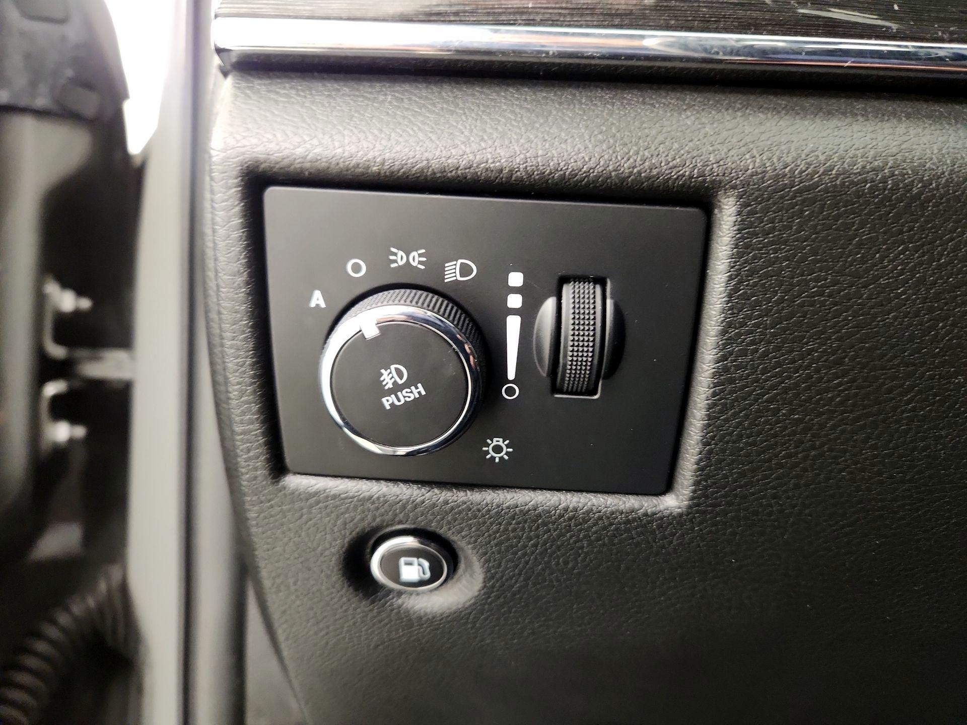 Thumbnail: 2021 Jeep Grand Cherokee - 13