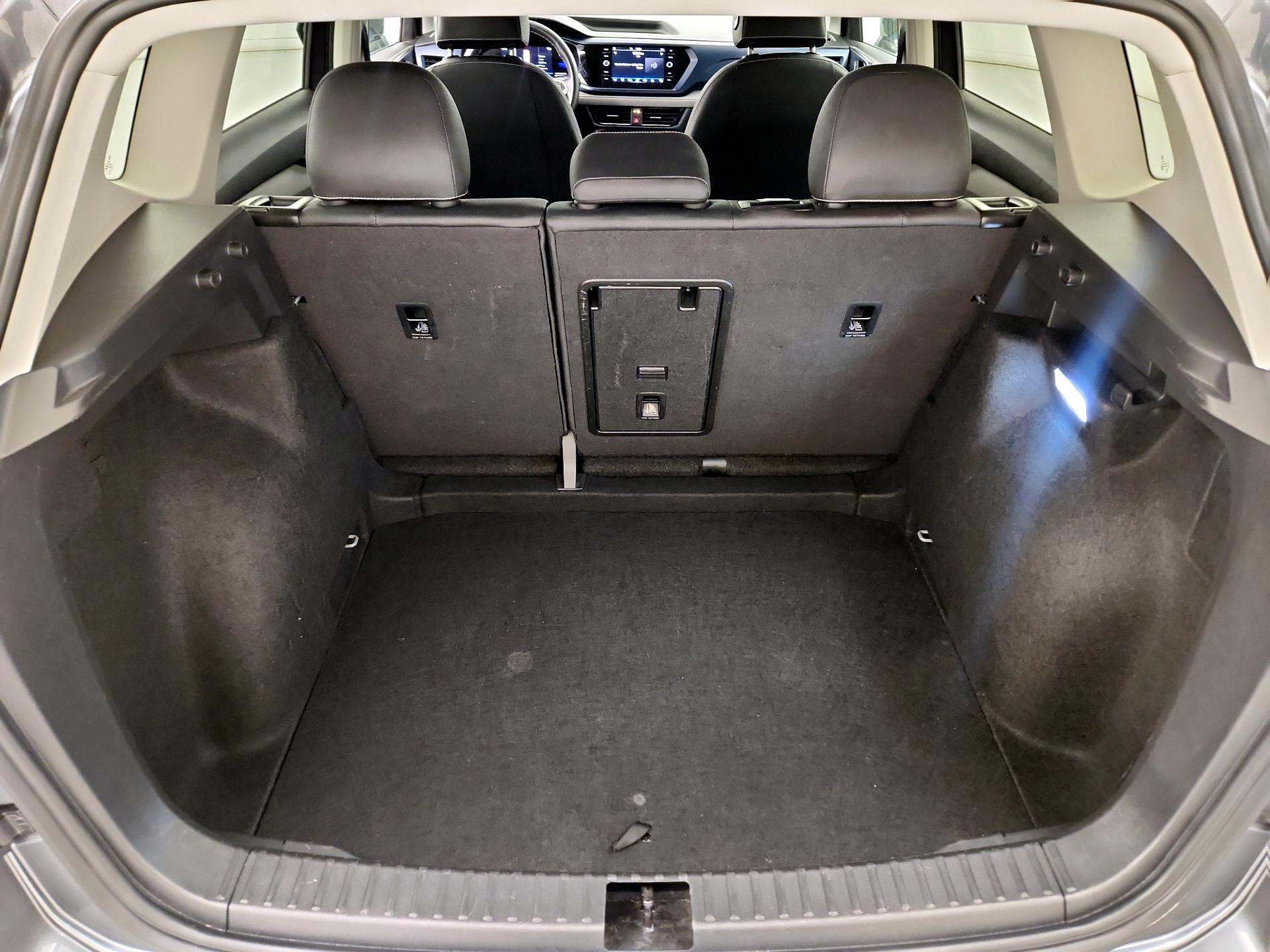 Thumbnail: 2024 Volkswagen Taos - 20