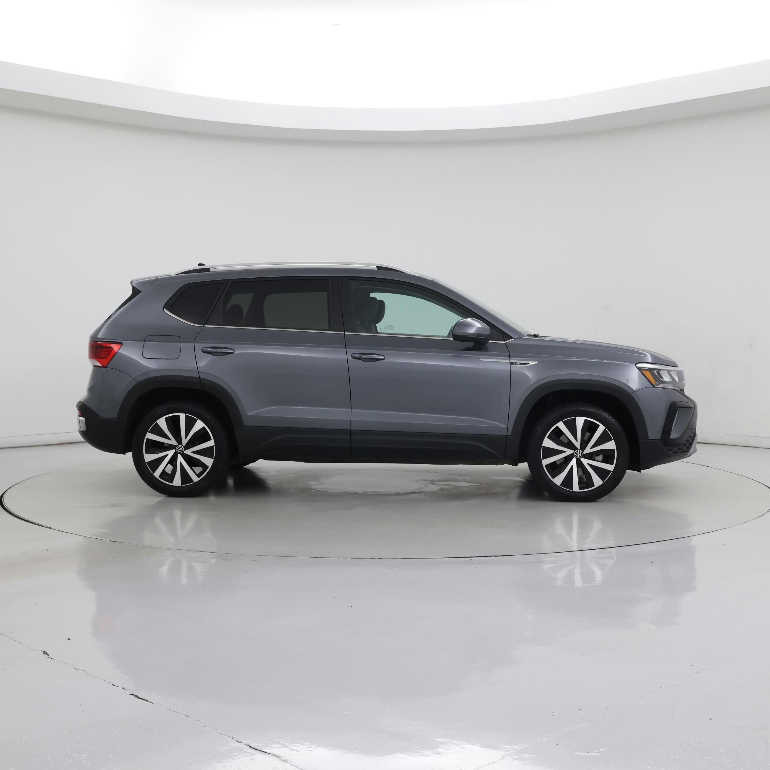 Thumbnail: 2024 Volkswagen Taos - 7