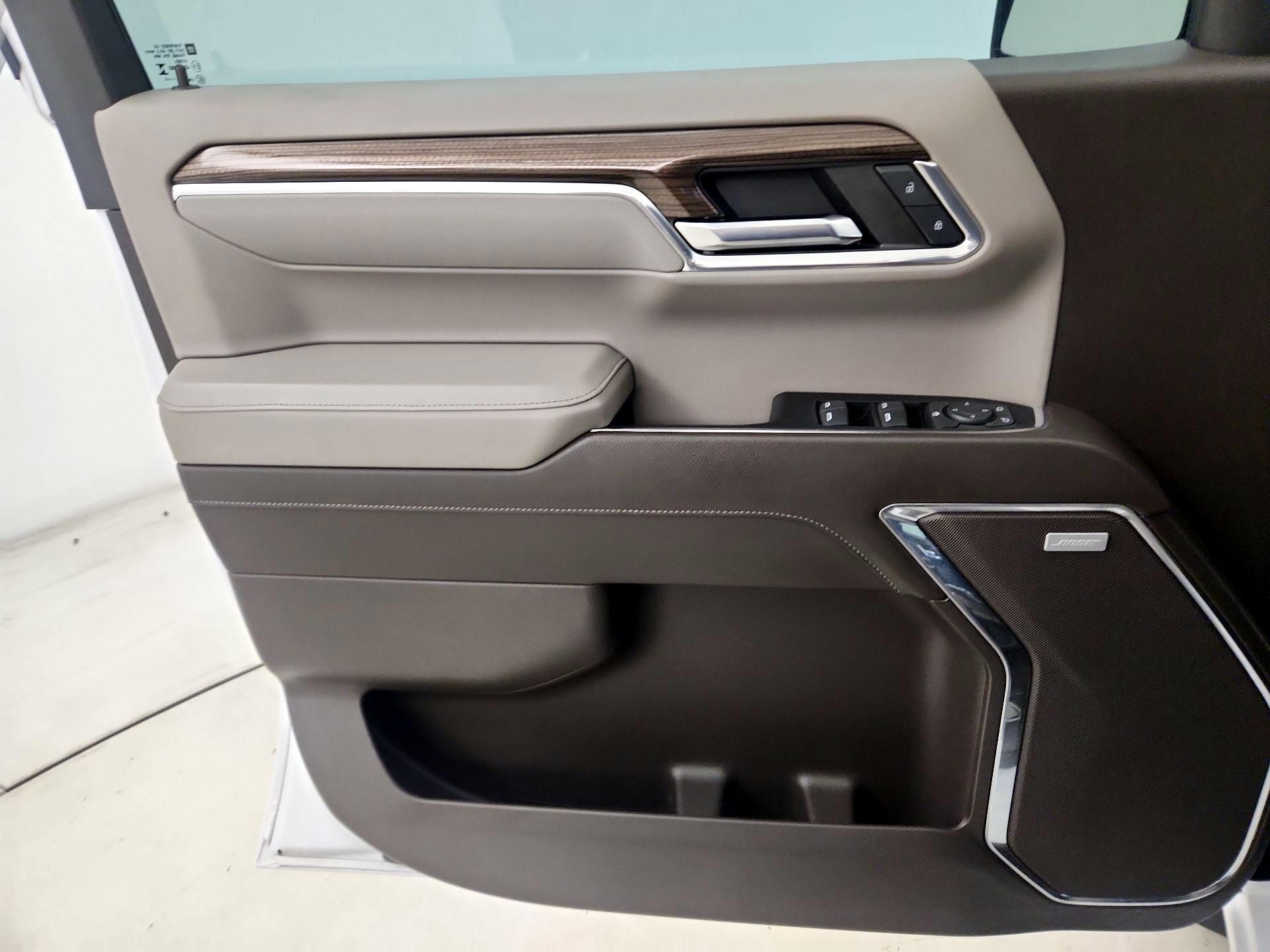 Thumbnail: 2023 Chevrolet Silverado 1500 - 12