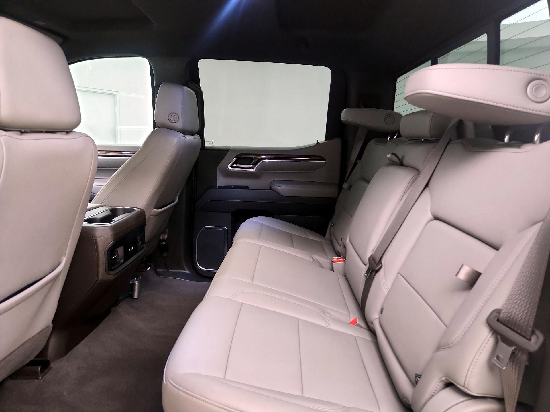 Thumbnail: 2023 Chevrolet Silverado 1500 - 19