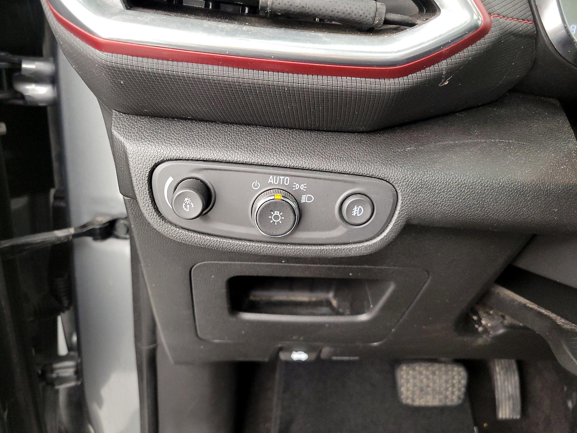 Thumbnail: 2023 Chevrolet TrailBlazer - 13