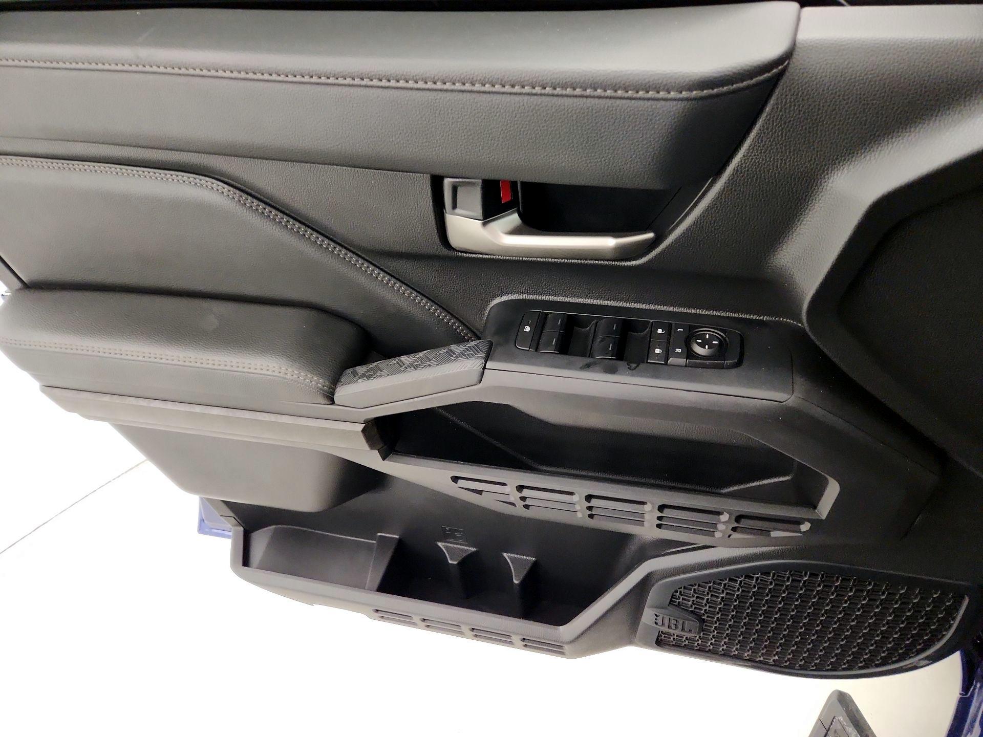 Thumbnail: 2024 Toyota Tacoma - 12