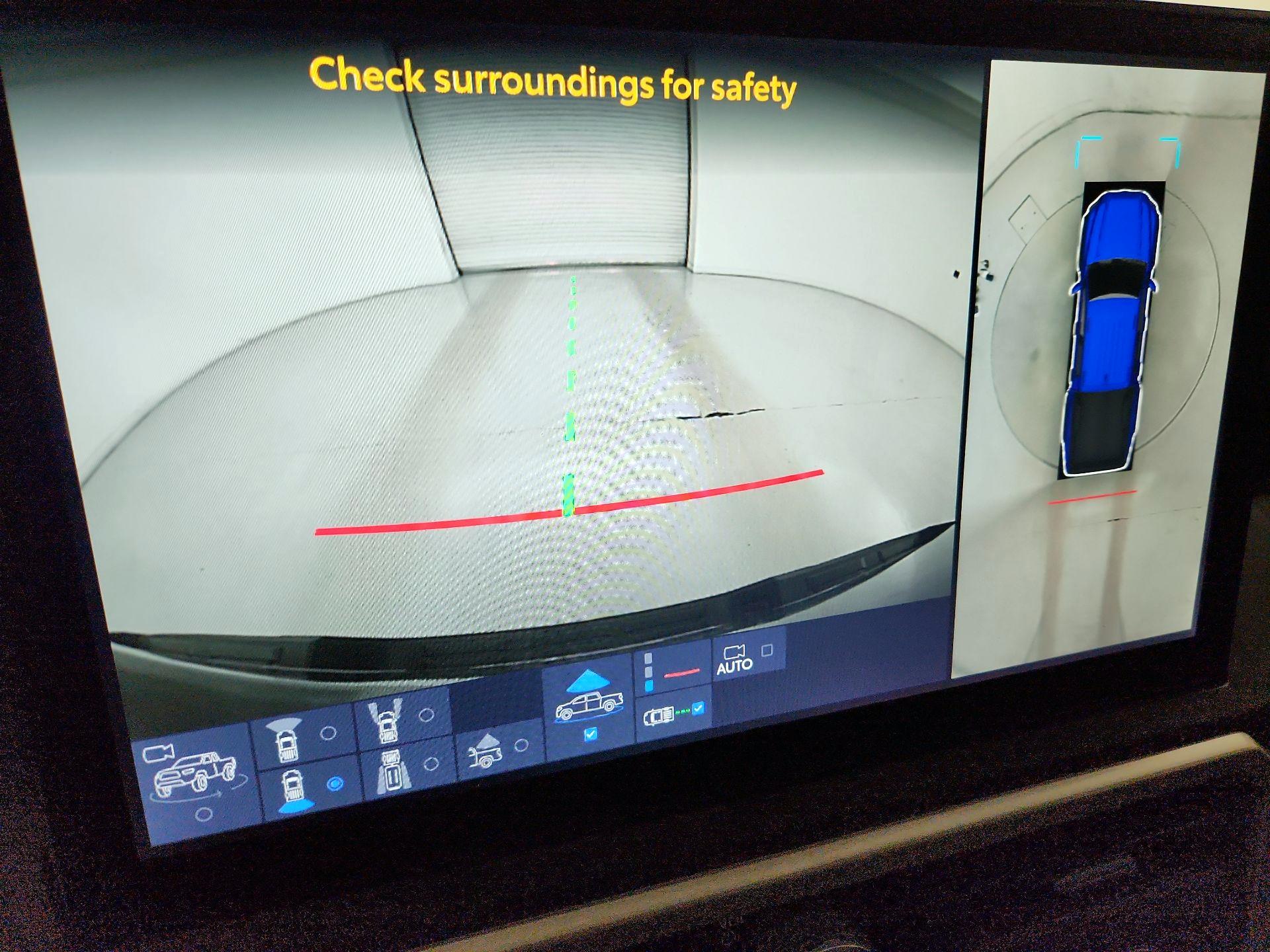 Thumbnail: 2024 Toyota Tacoma - 15