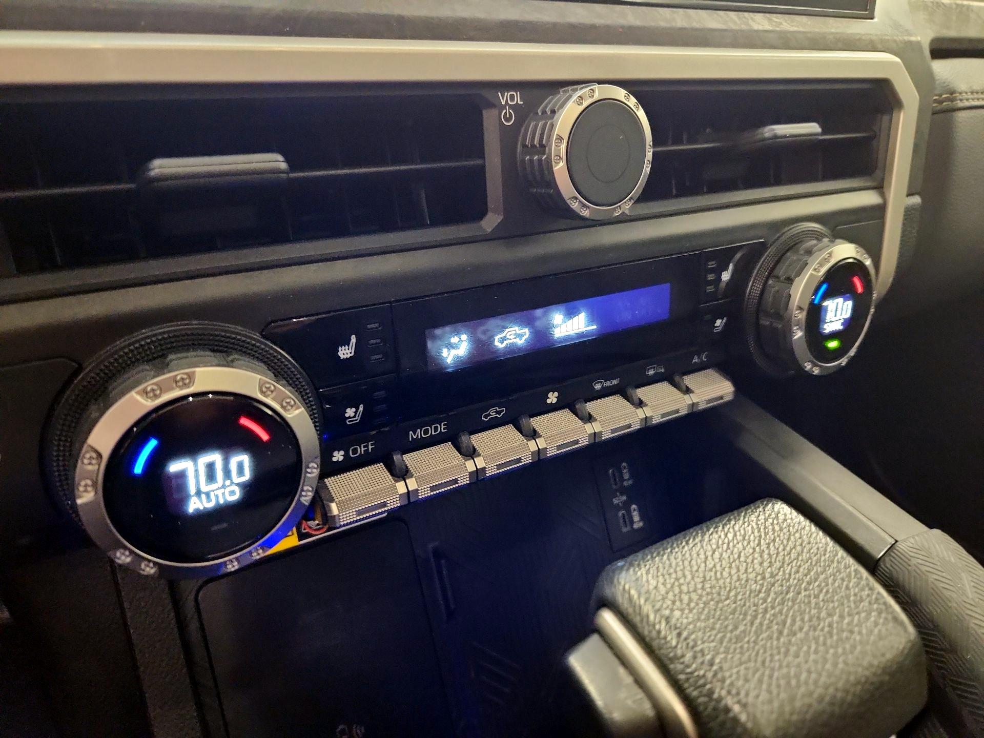 Thumbnail: 2024 Toyota Tacoma - 17