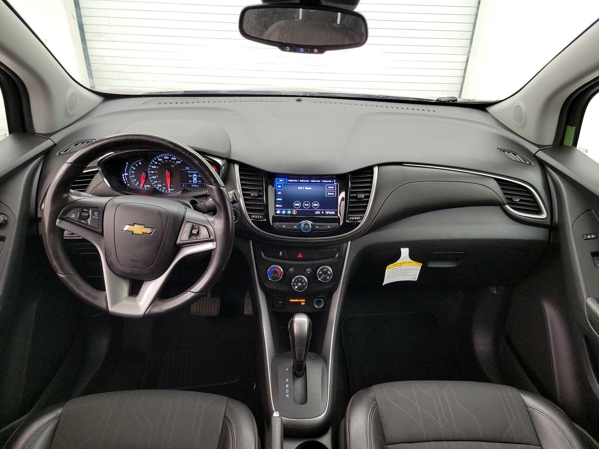 Thumbnail: 2021 Chevrolet Trax - 9