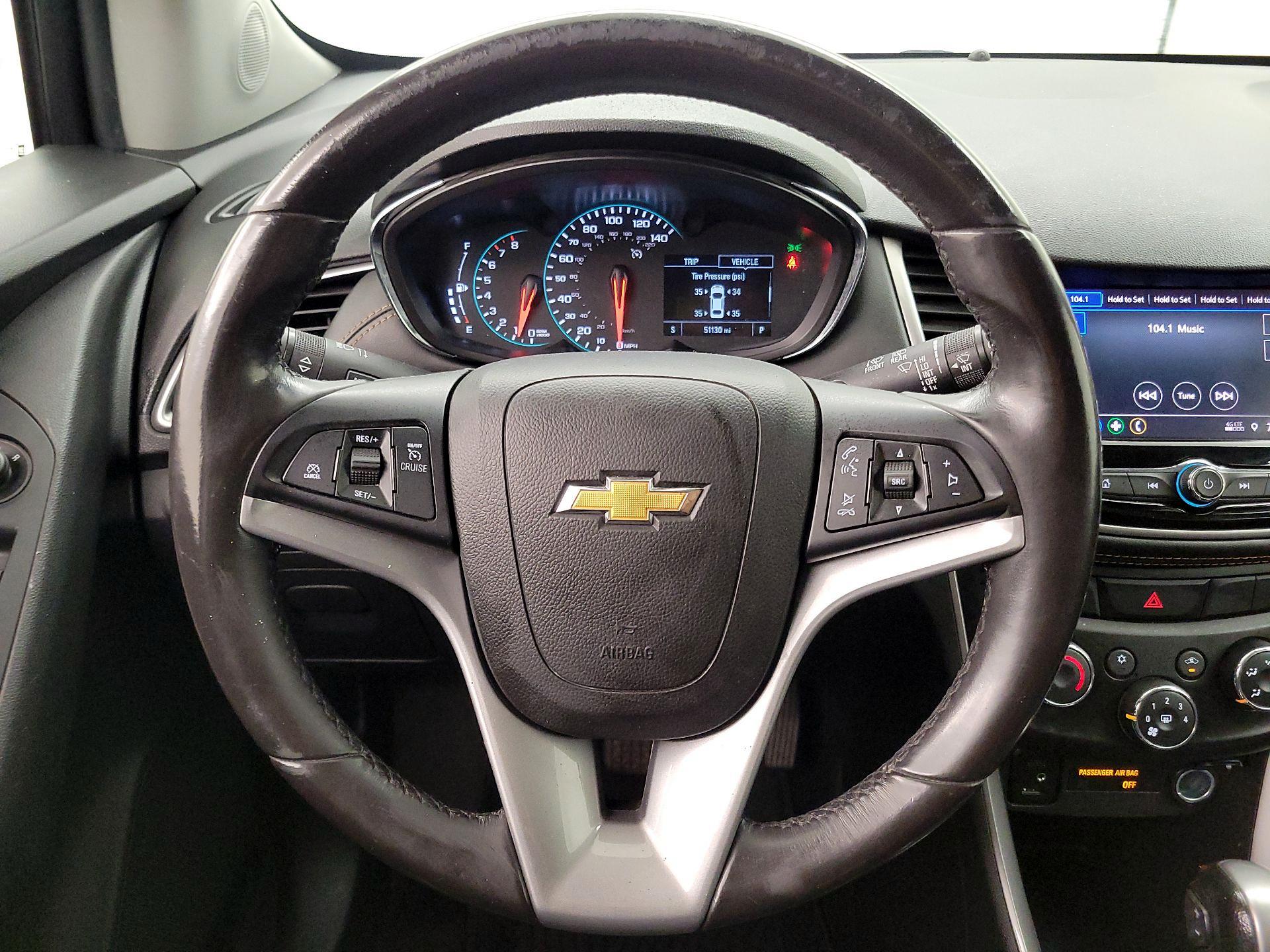 Thumbnail: 2021 Chevrolet Trax - 10