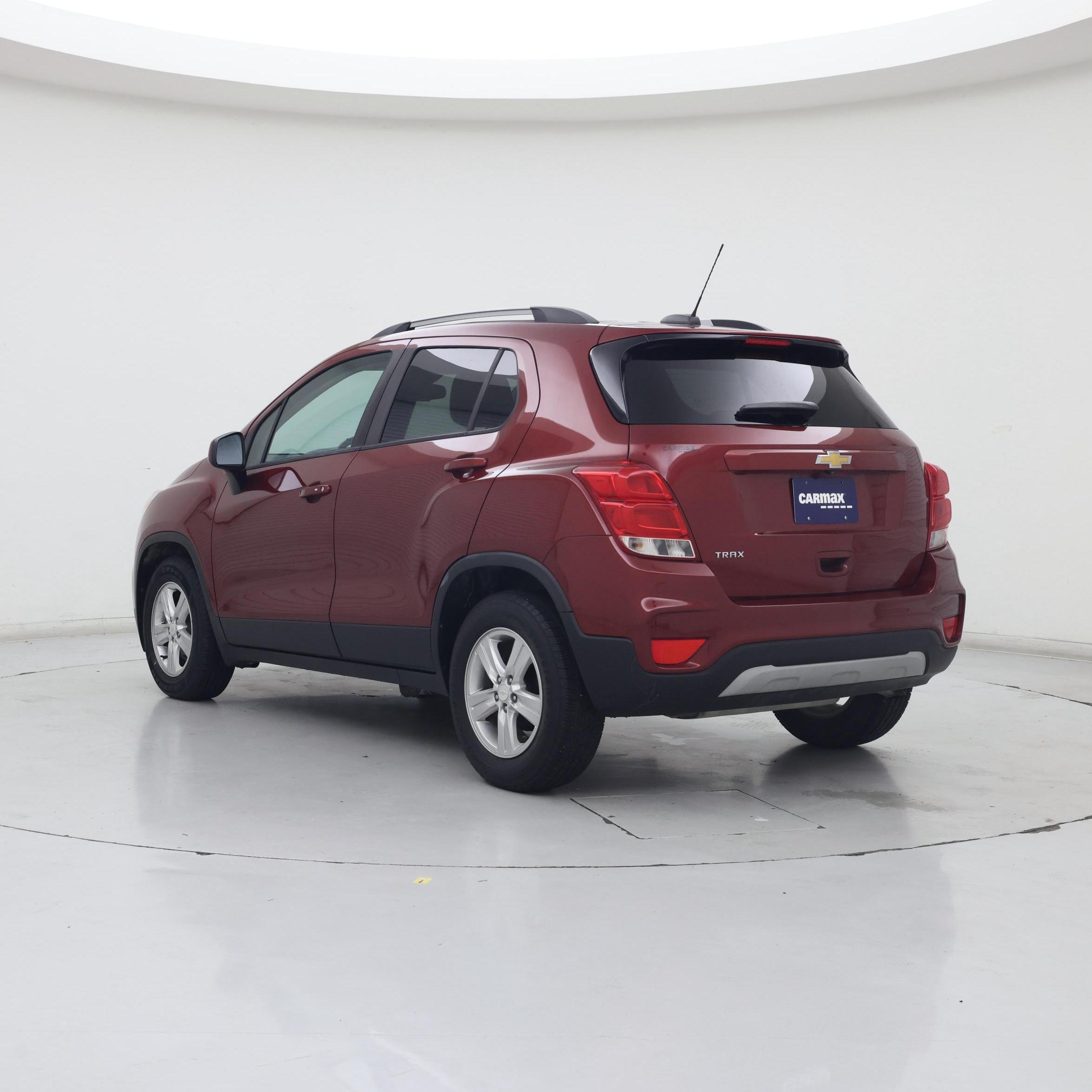 Thumbnail: 2021 Chevrolet Trax - 2