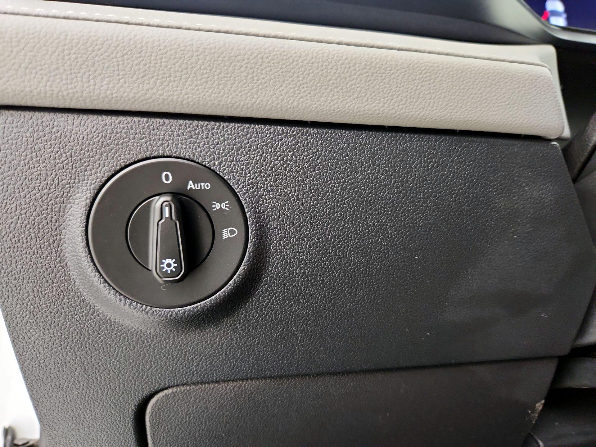 Thumbnail: 2024 Volkswagen Taos - 13