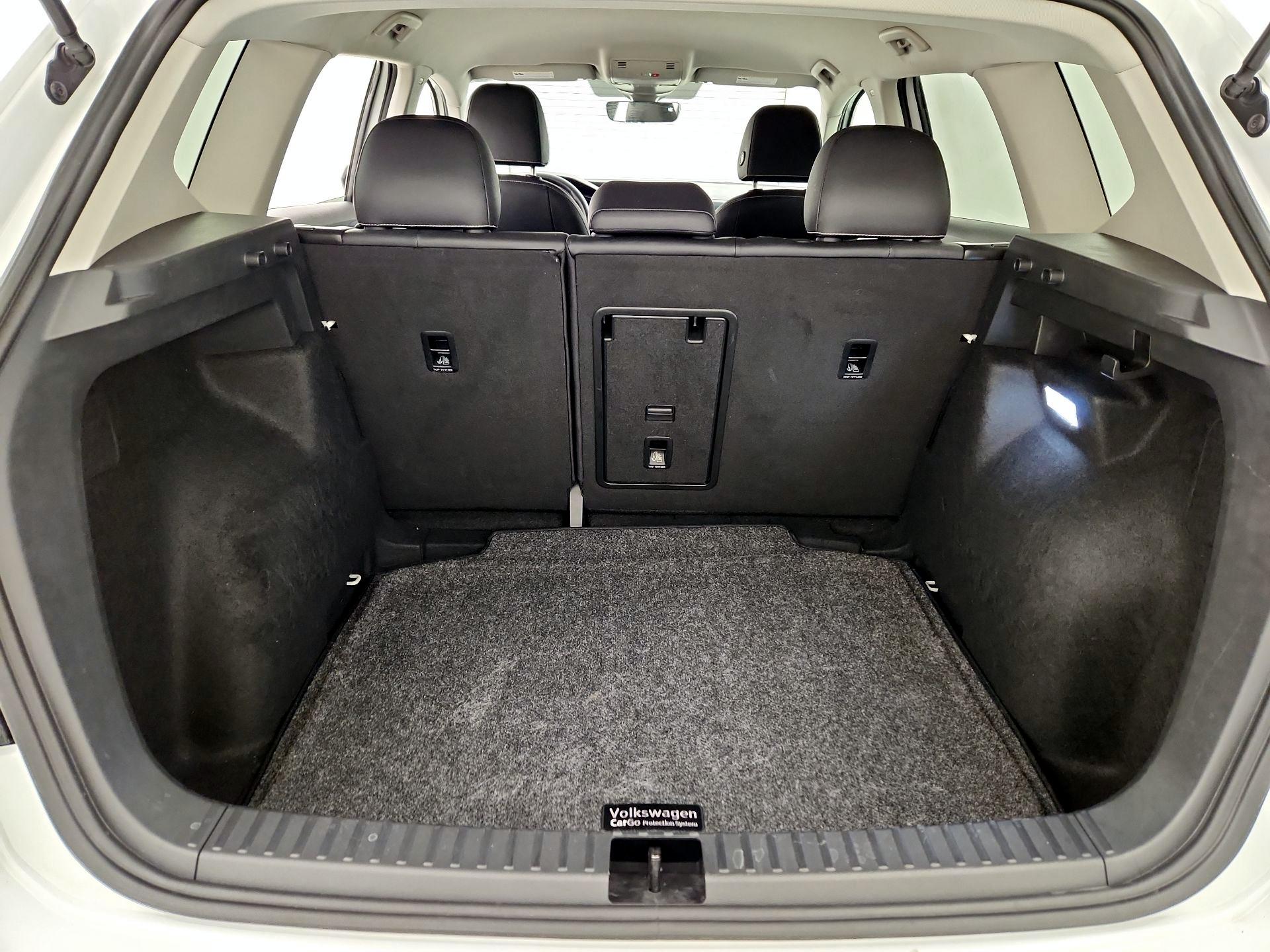 Thumbnail: 2024 Volkswagen Taos - 20