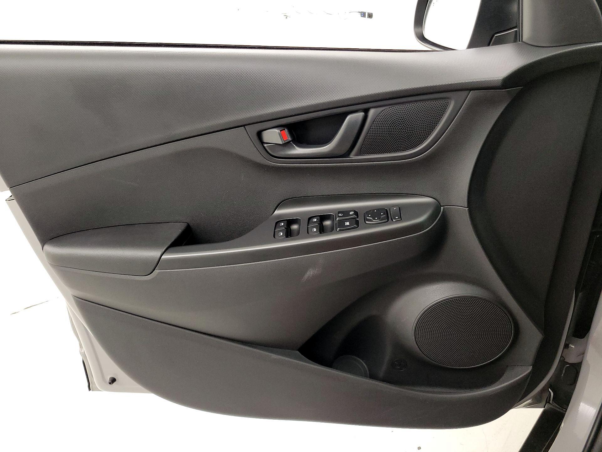 Thumbnail: 2023 Hyundai Kona - 12