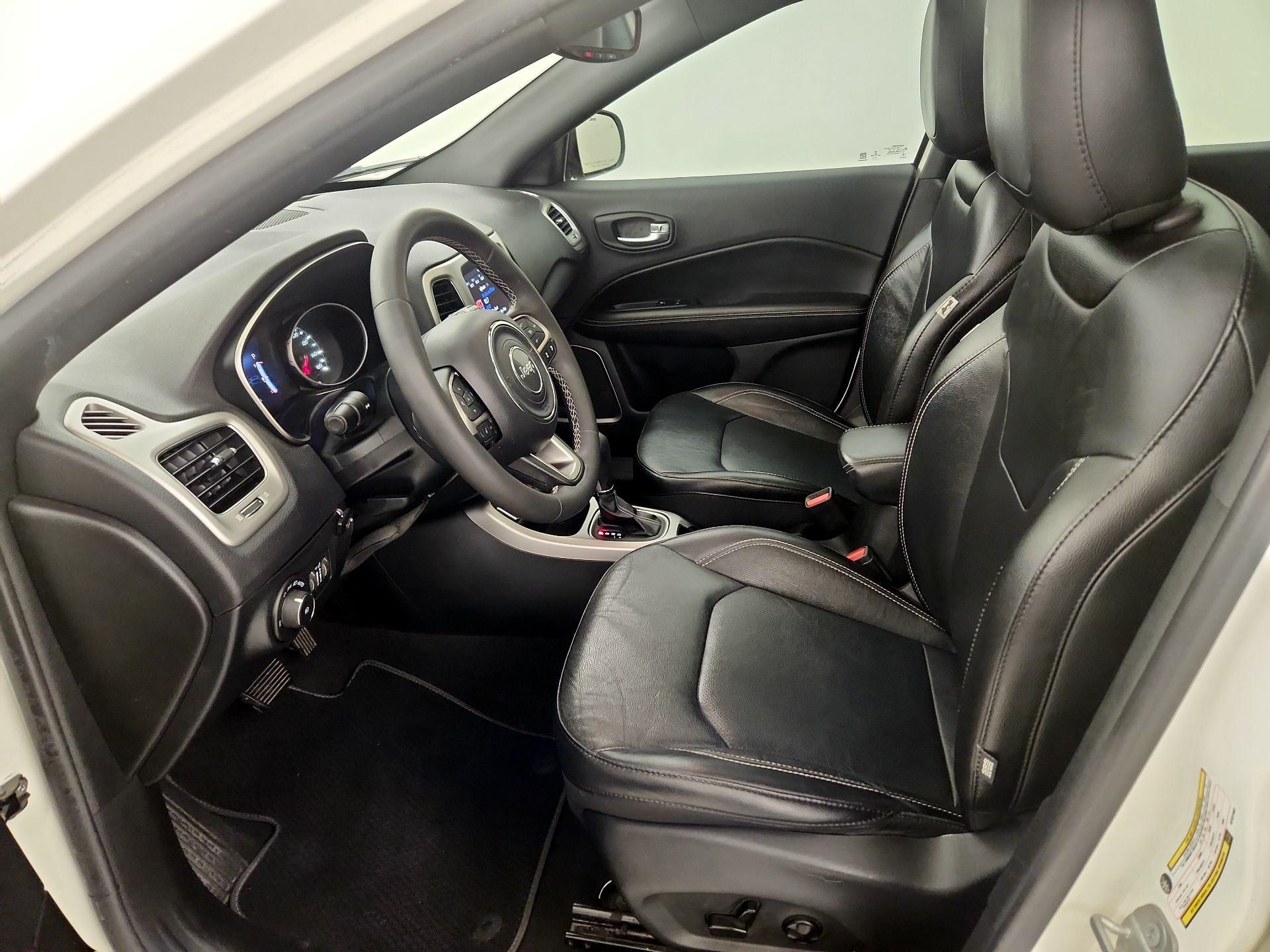 Thumbnail: 2021 Jeep Compass - 11