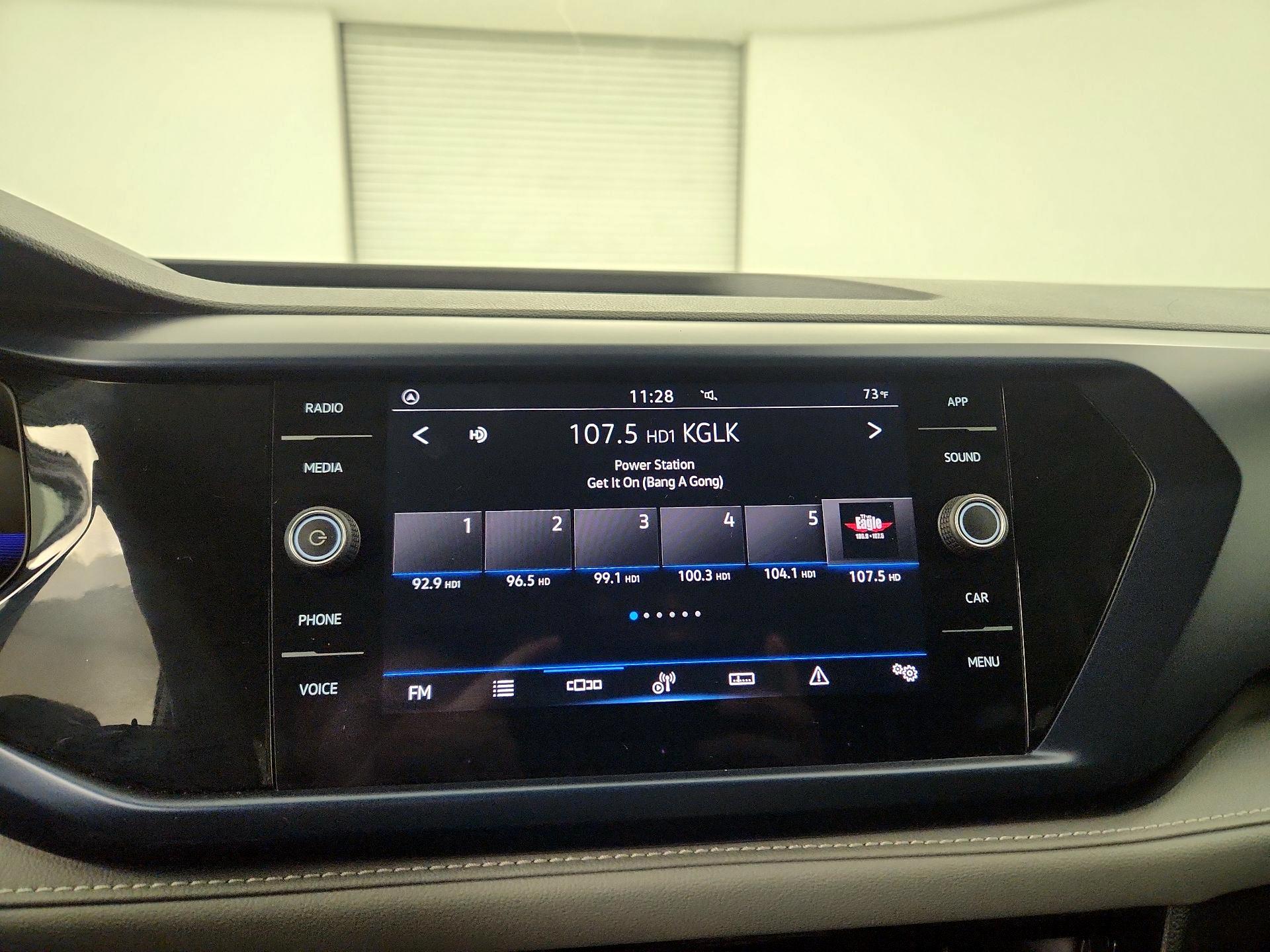 Thumbnail: 2024 Volkswagen Taos - 15