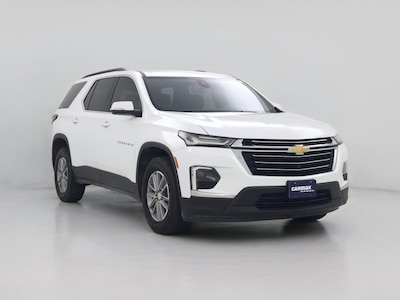 White 2023 Chevrolet Traverse LT Cloth